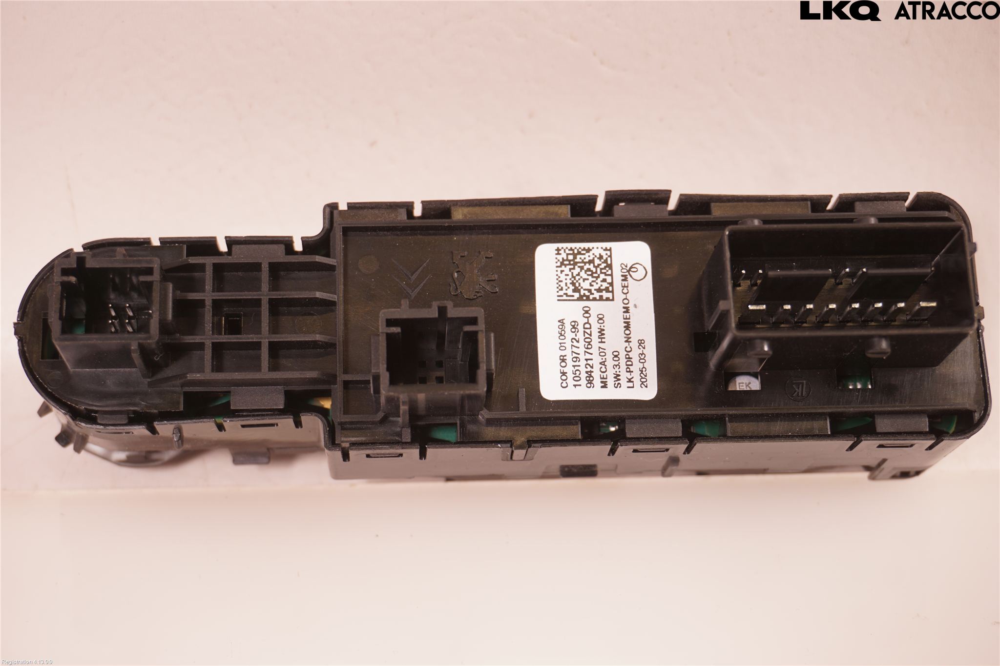 Peugeot 2008/E-2008 20- Strömställare Elhiss