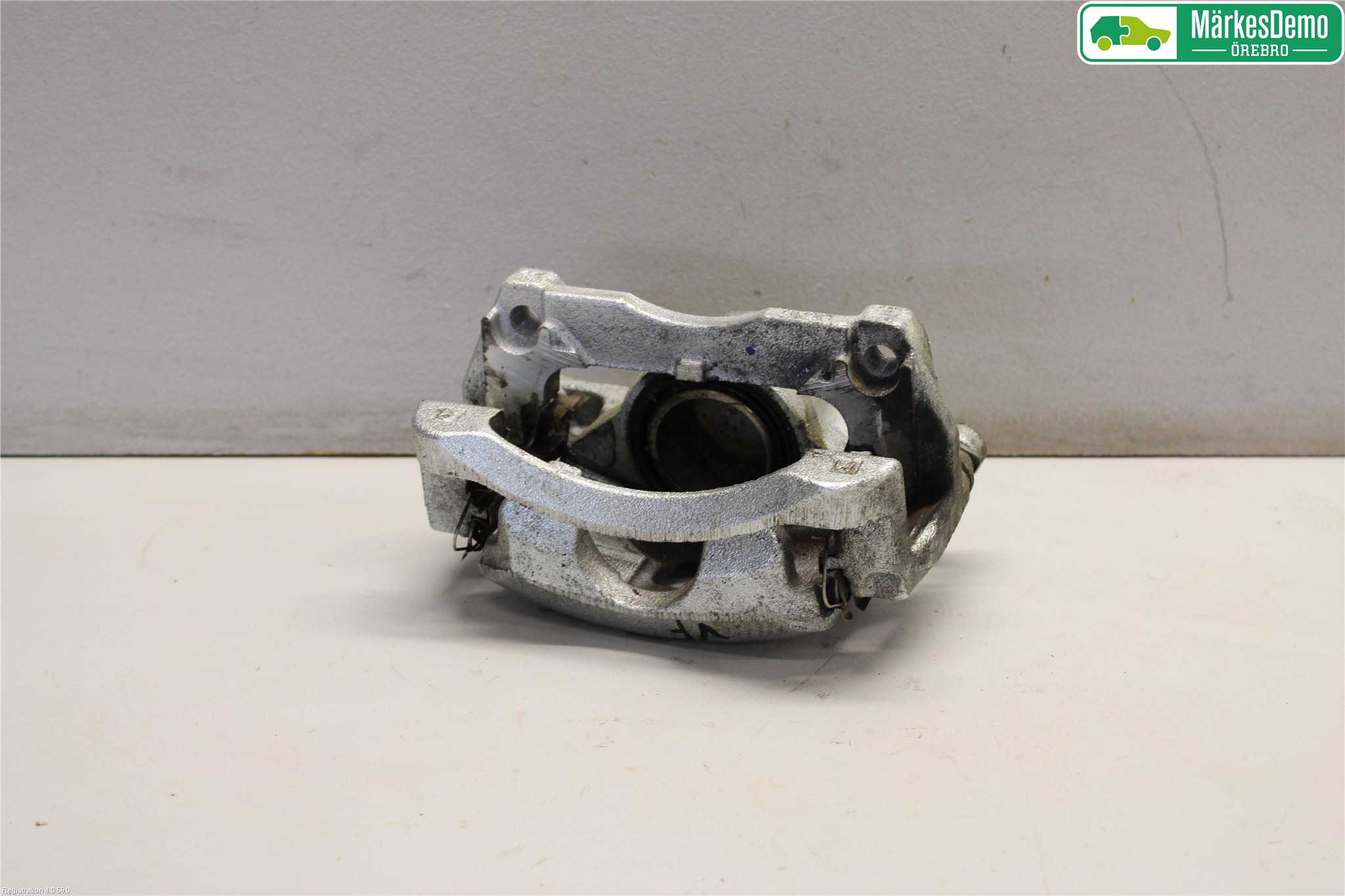 Nissan QASHQAI 17-21 Bromsok Fram Vänster