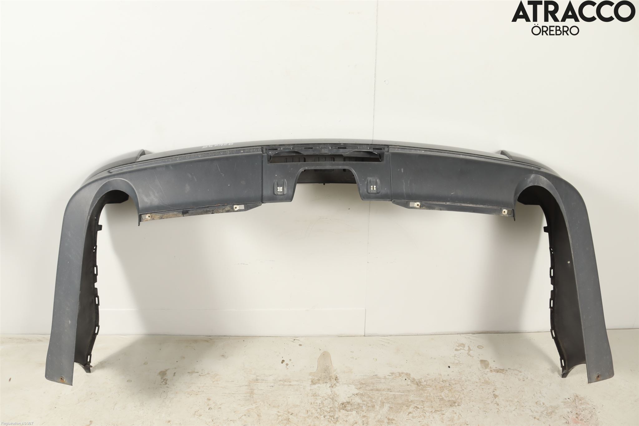 Landrover RANGE ROVER SPORT (L320) 05-09 Stötfångarbeklädnad Bak
