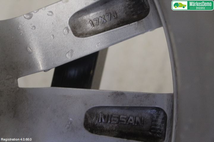 Nissan QASHQAI 14-17 Sommardäck Alumfälg 4St