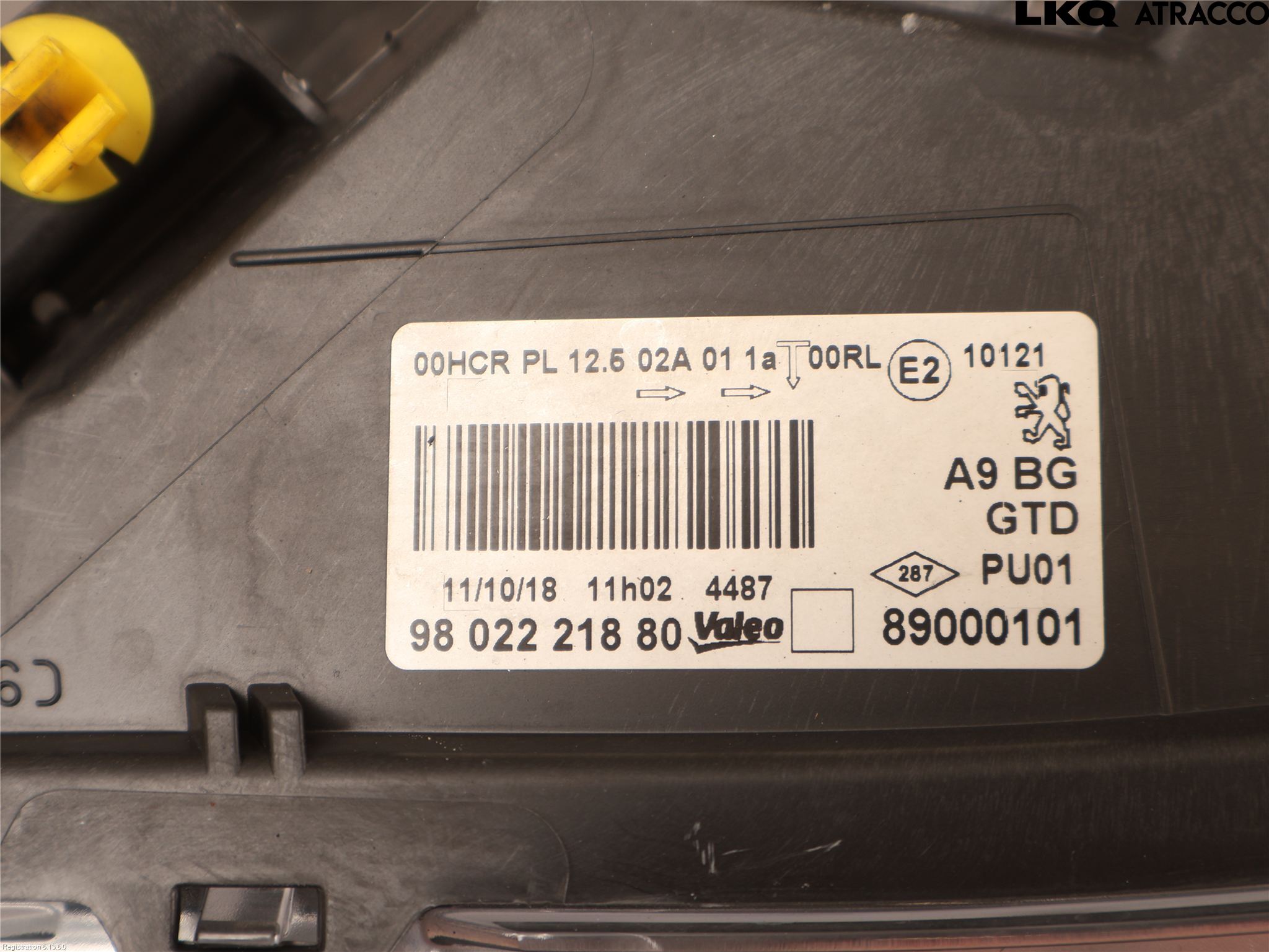 Peugeot 208 12-15 Strålkastare Vänster