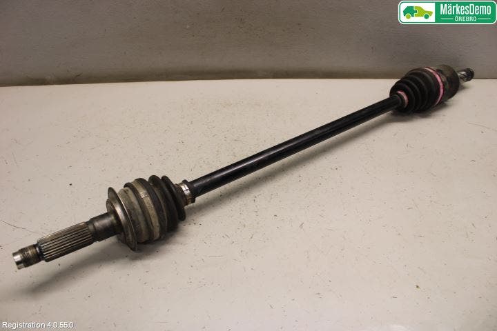 Subaru XV 18-22 Drivaxel Bak Höger