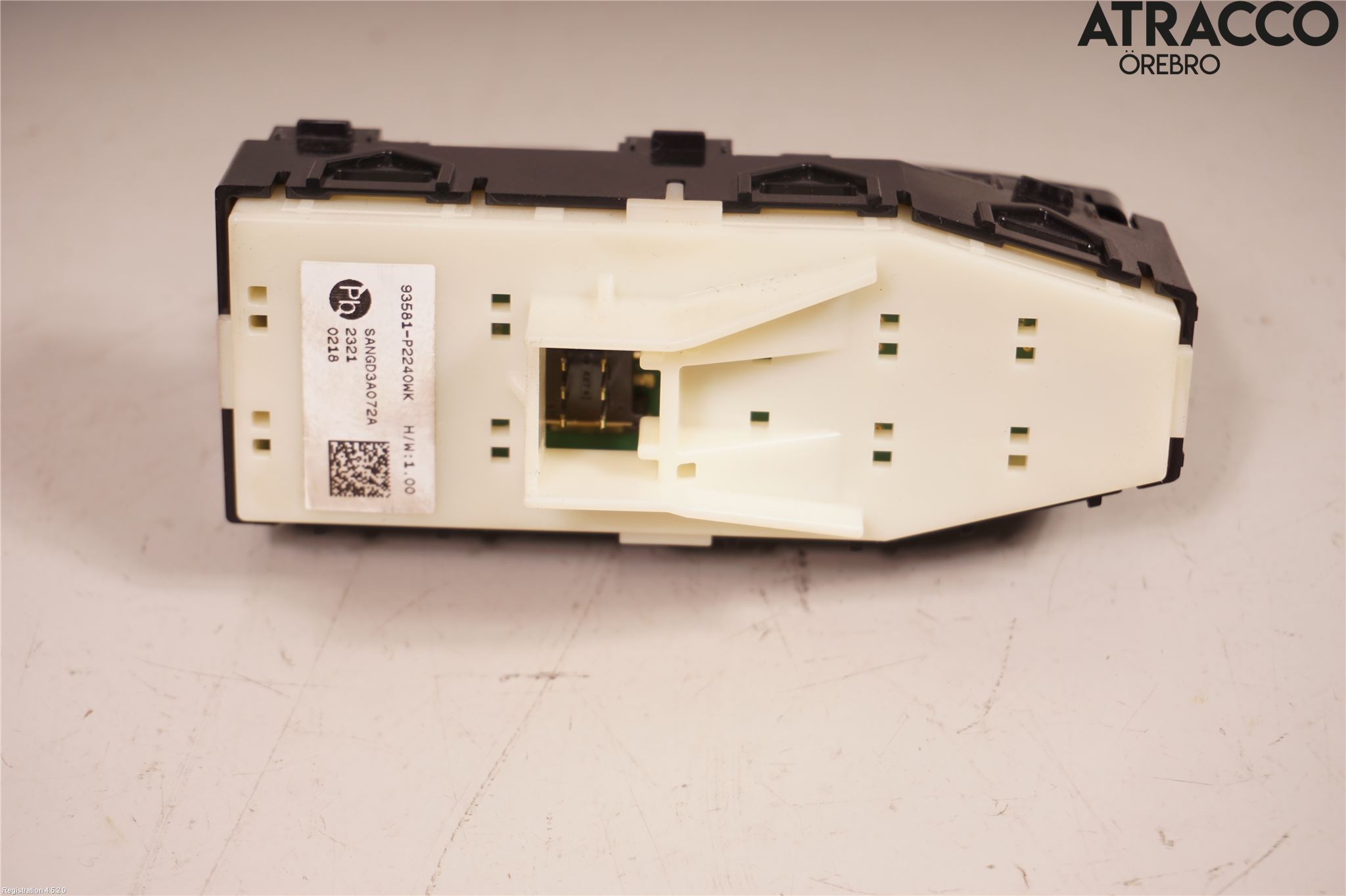 Kia SORENTO 21- Strömställare Elhiss