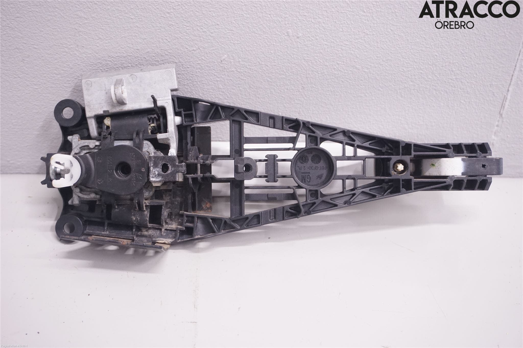 Opel INSIGNIA 09-16 Dörrhandtag Yttre Vä