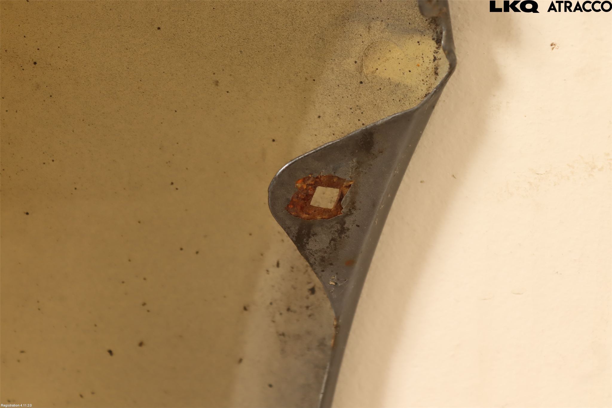 Volkswagen VW SCIROCCO 09-17 Skärm Fram Vänster