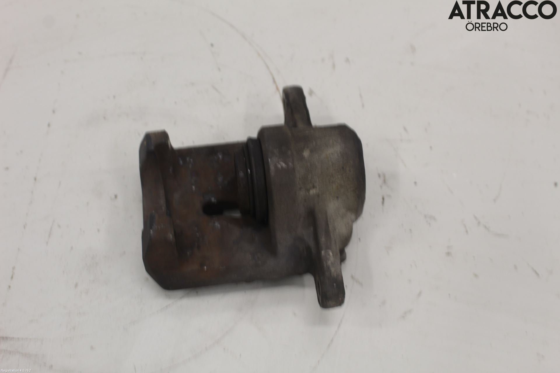 Subaru OUTBACK   04-06 Bromsok Bak Vänster