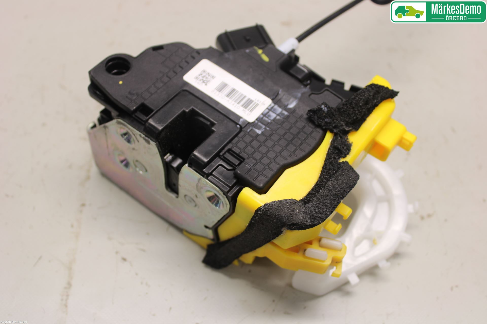 Kia CEED 12-18 Låskista-Dörrlås