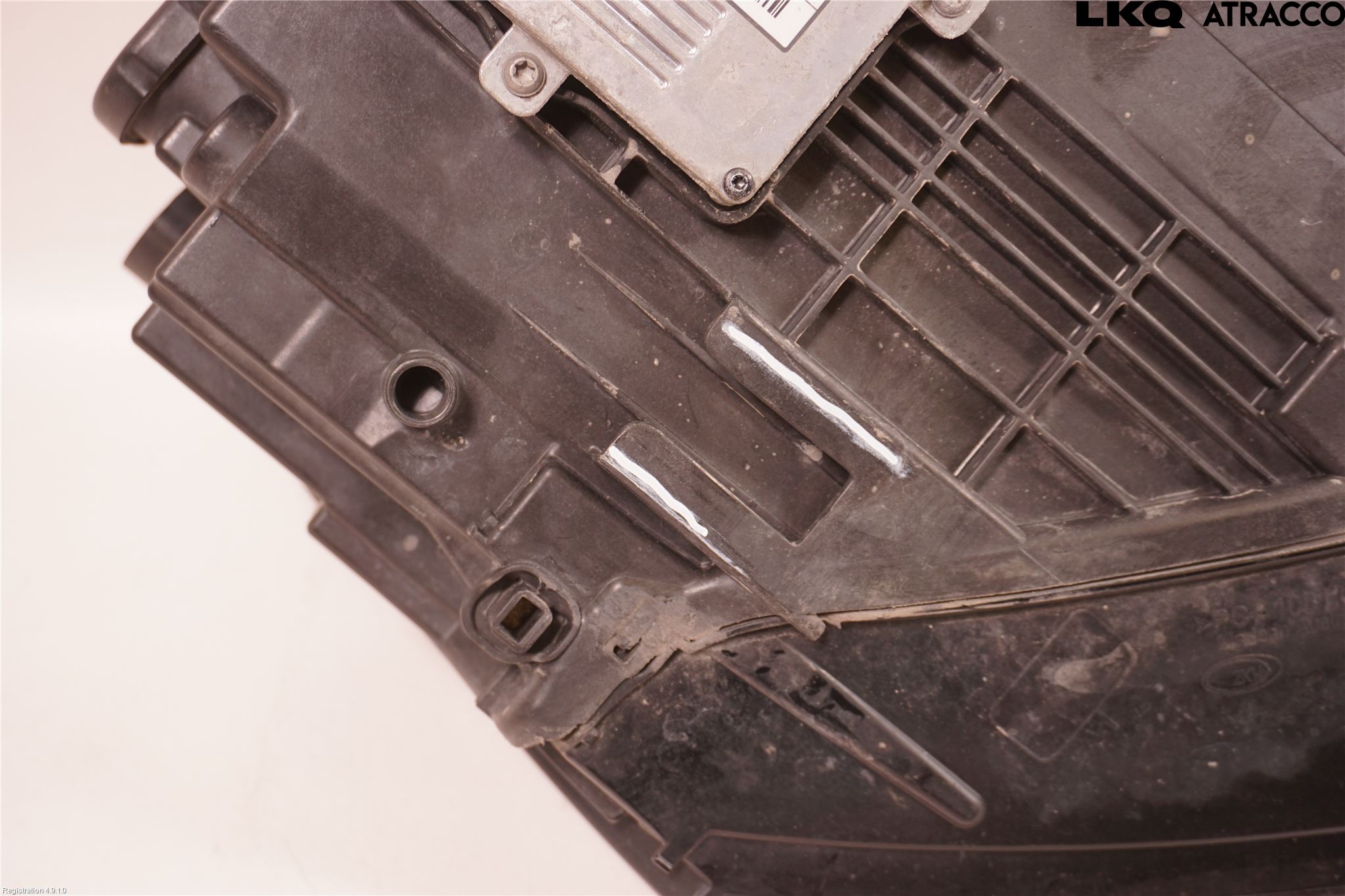 Audi Q3 8U 12-18 Strålkastare Vänster