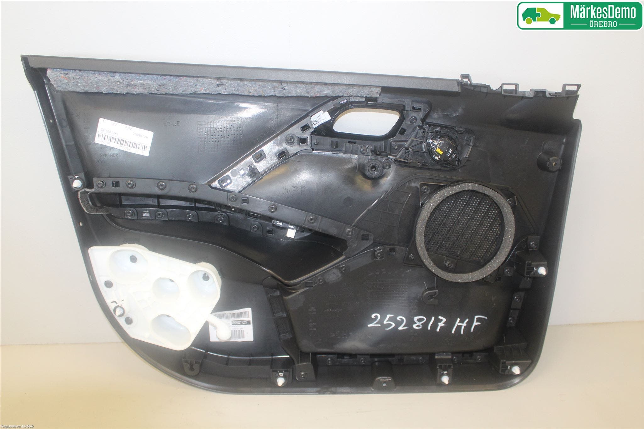 Peugeot 2008 13-20 Dörrklädsel Hö