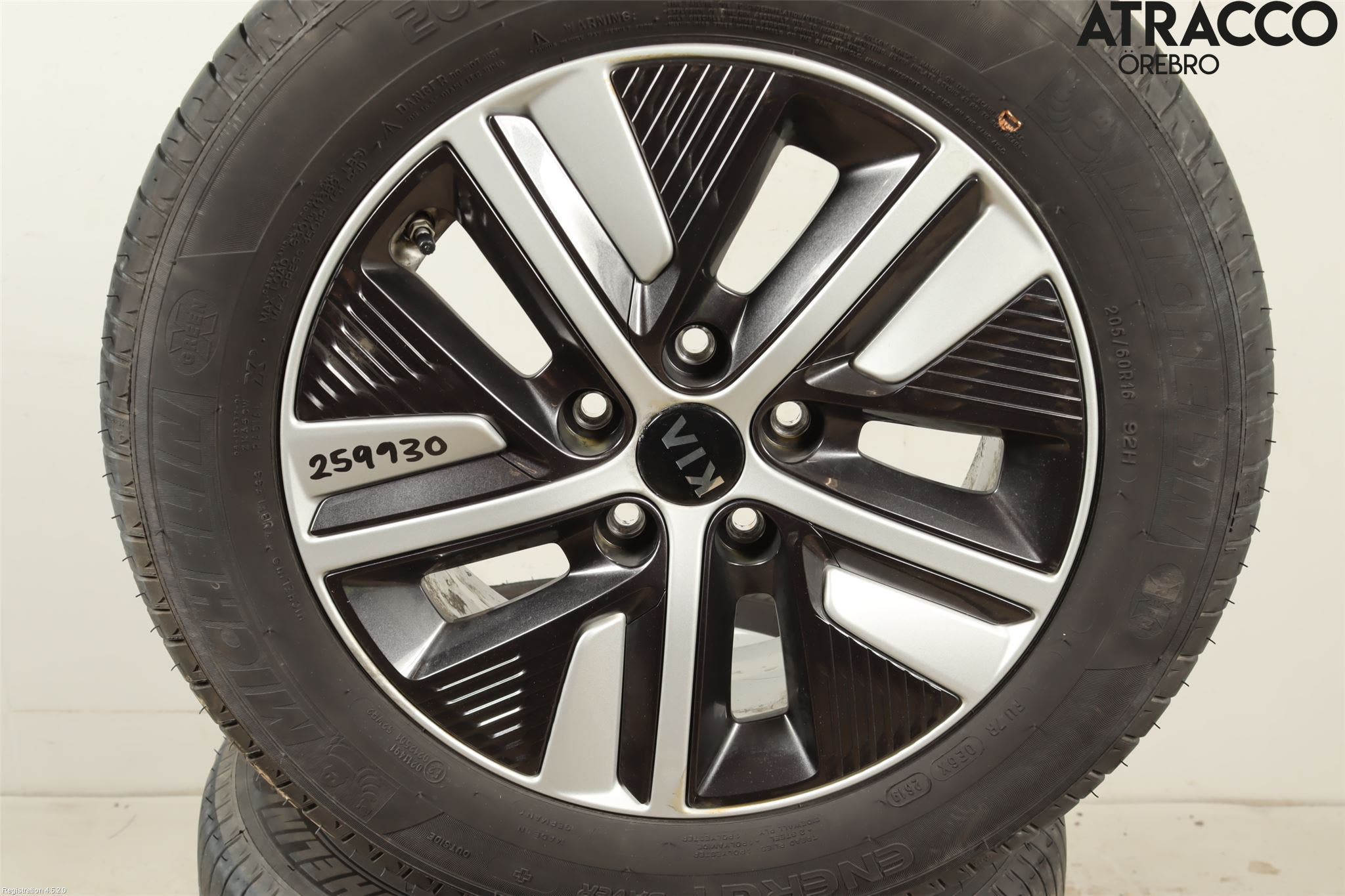 Kia NIRO (DE) 17-22 Sommardäck Alumfälg 4St