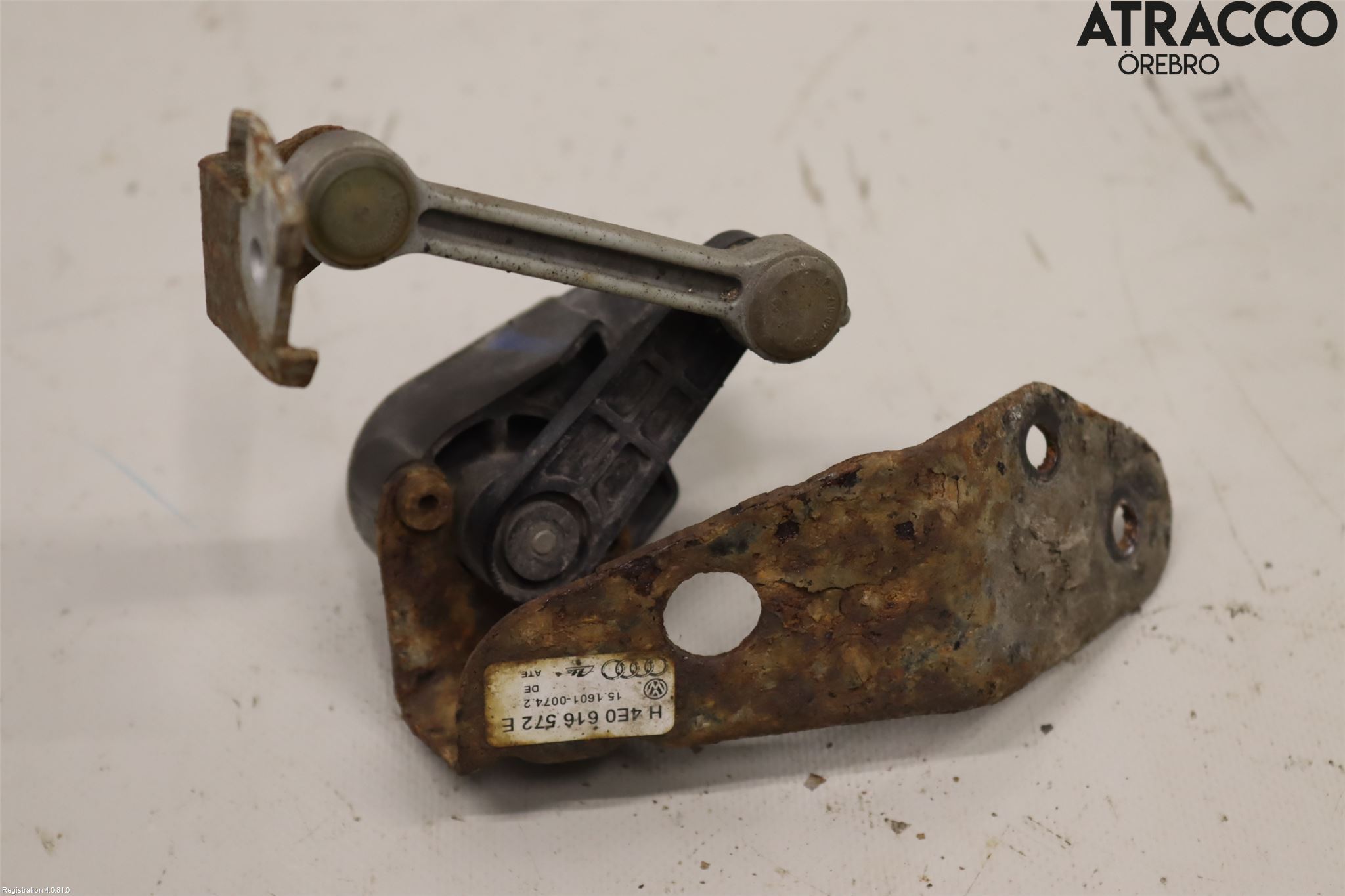 Audi A8/S8 4E  02-09 Givare Xenon/Ljushöjdsreglering