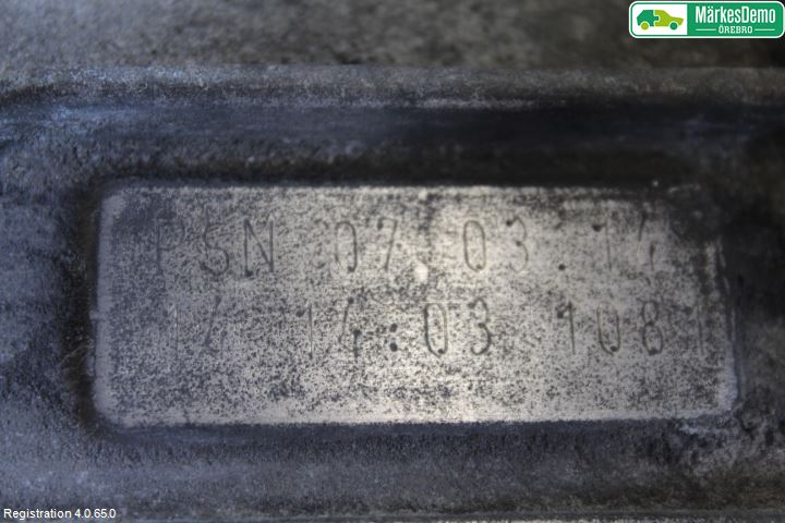 Volkswagen VW TOURAN 10-15 Växellåda Automat