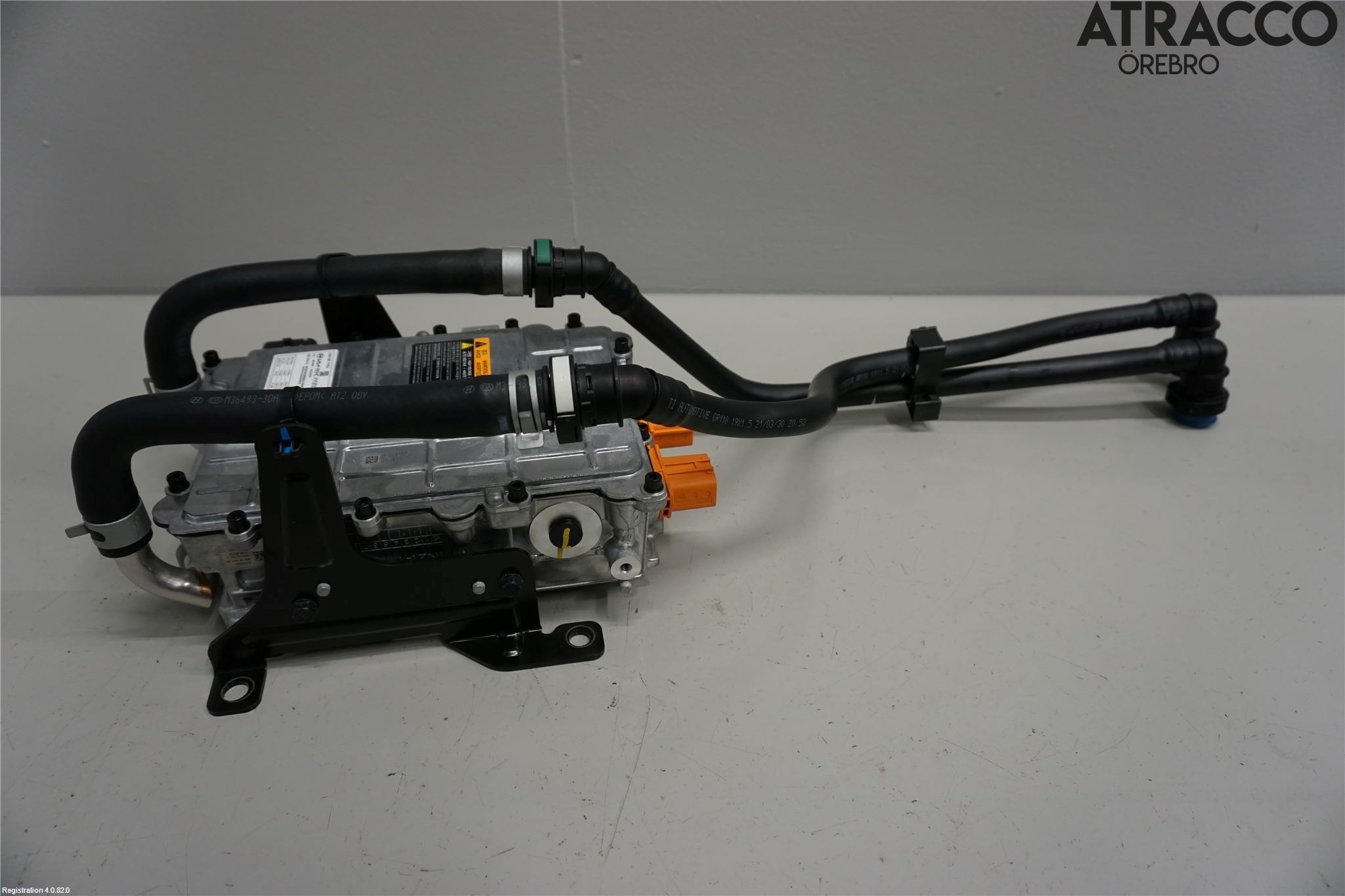 Kia SORENTO 21- Batteriladdare Högspänning