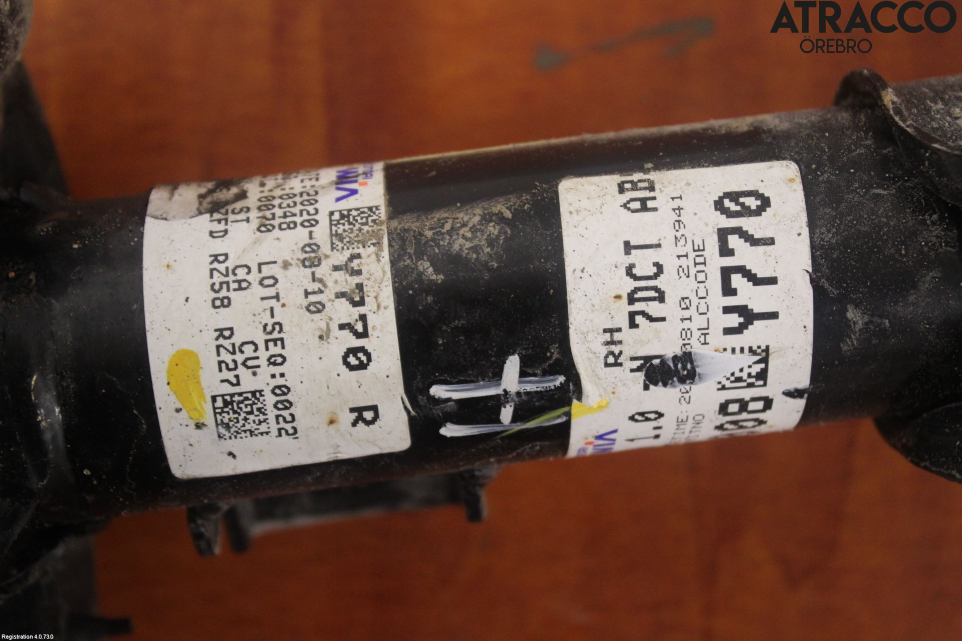 Kia STONIC 18->> Fjäderben Fram Höger