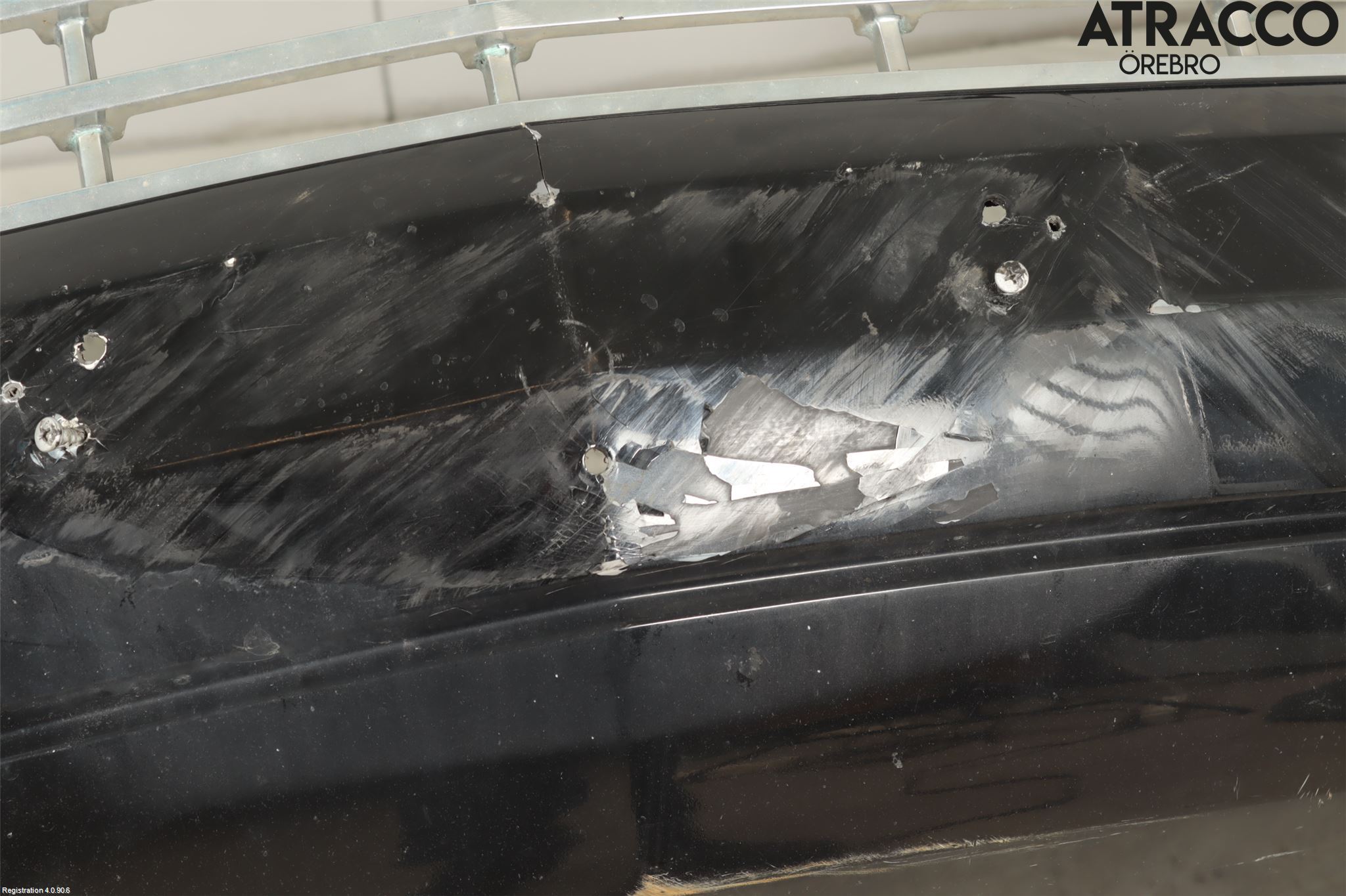 Lincoln NAVIGATOR Stötfångarbeklädnad Fram