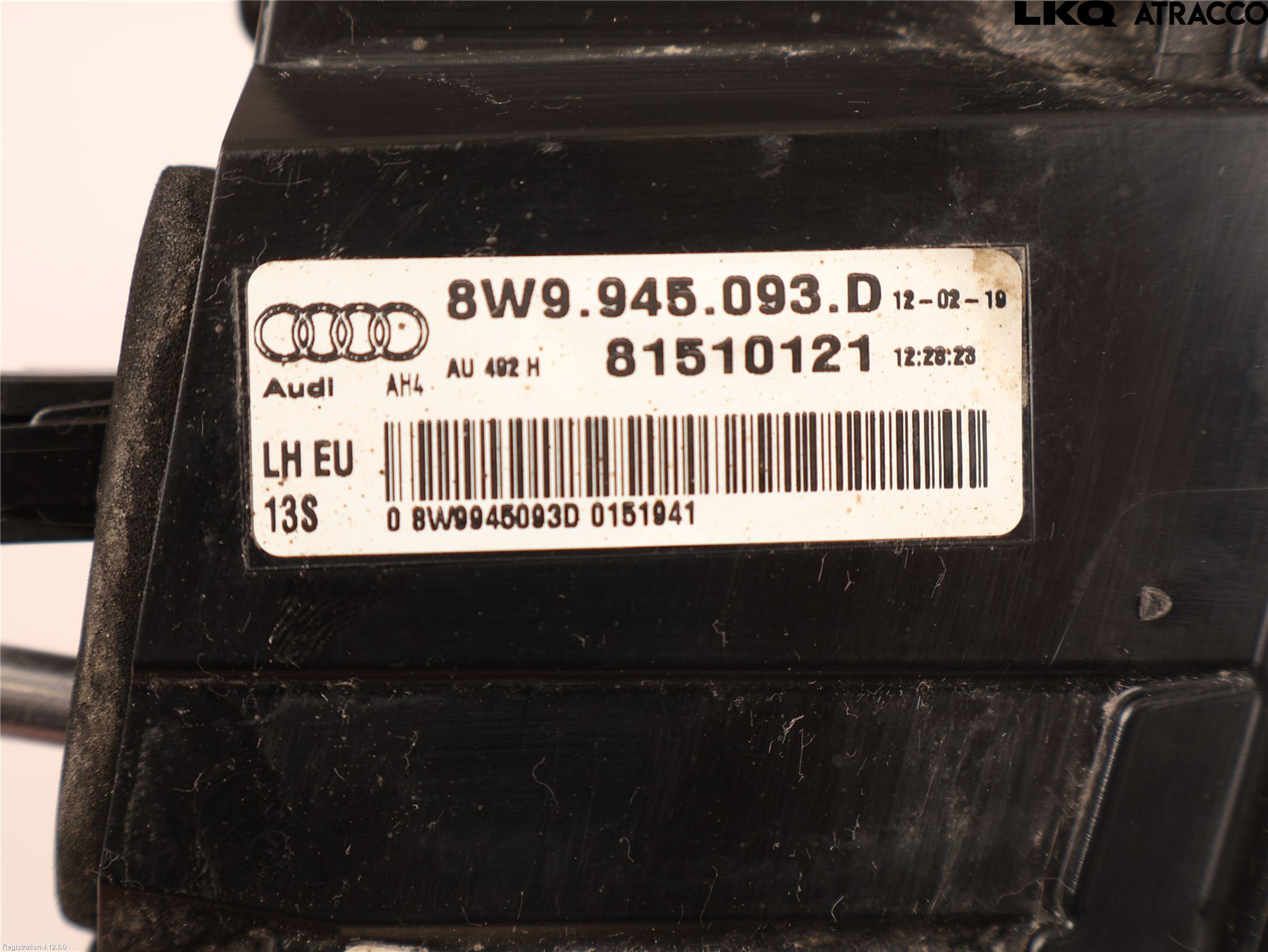 Audi A4/S4 B9 16-19 Bakljus Lucka Vä