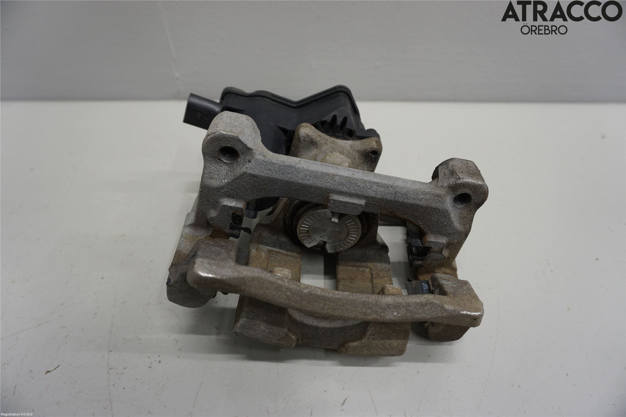 KIA SORENTO 21- Bromsok Bak Höger