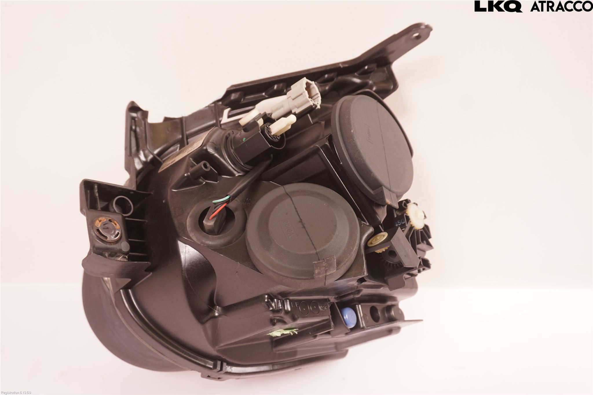 Nissan JUKE 14-19 Strålkastare Höger