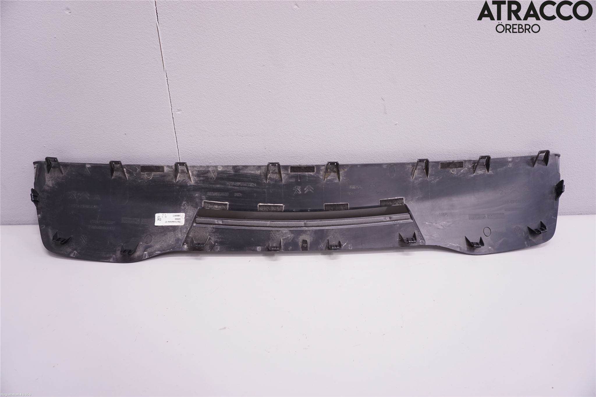 Peugeot 208/E-208 20- Spoiler Baklucka