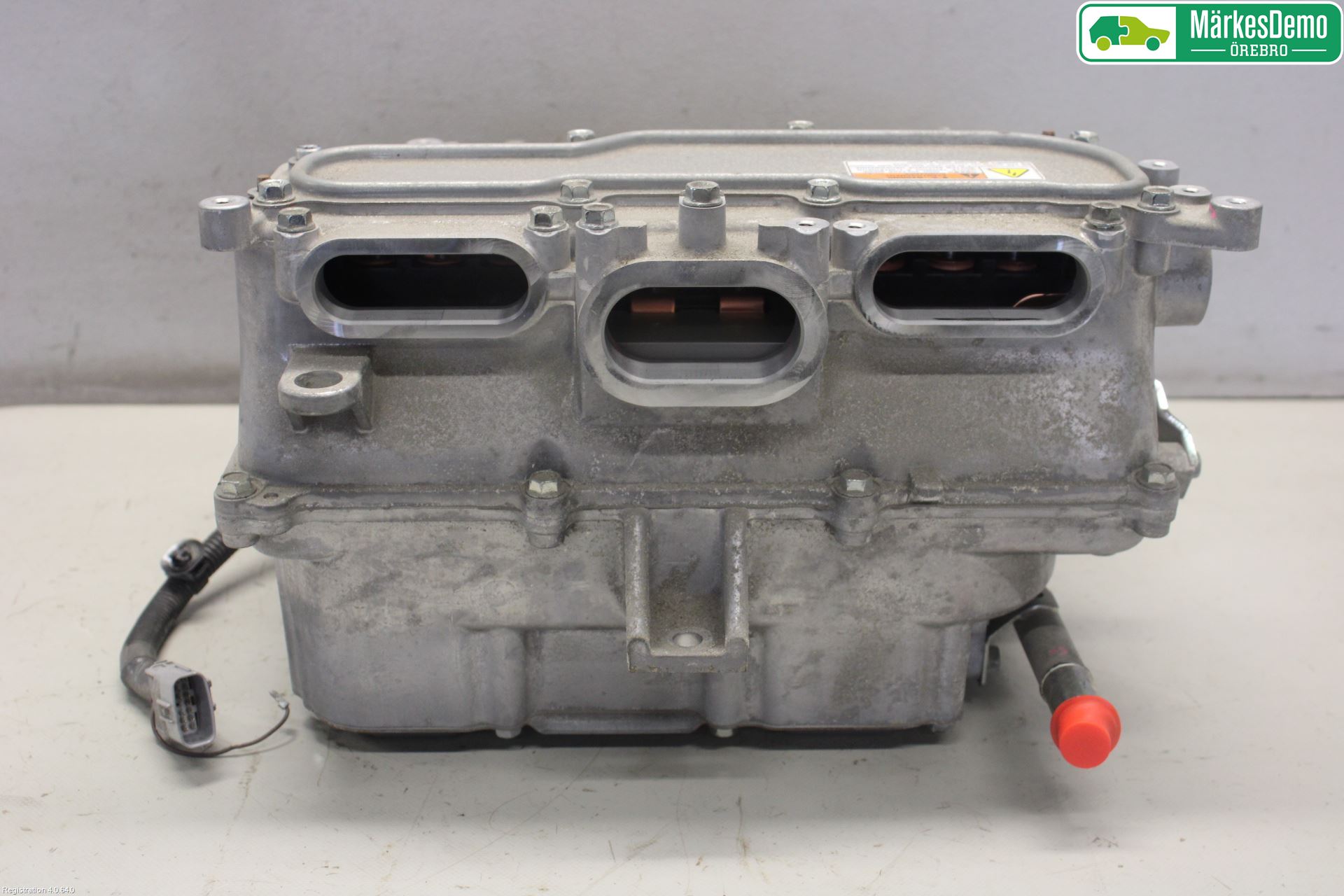 Mitsubishi OUTLANDER 13-21 Hybridconverter