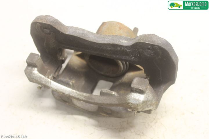 Fiat FULLBACK 16-19 Bromsok Fram Vänster