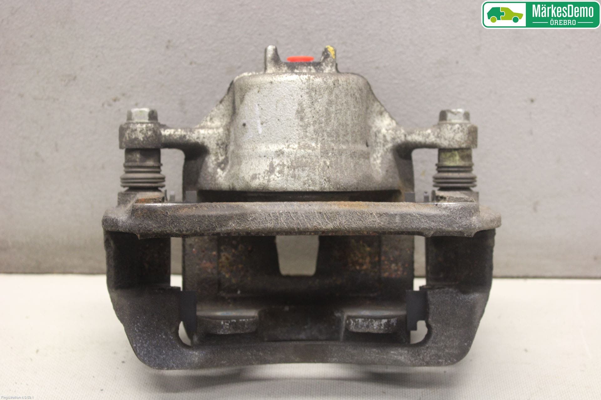 Kia STONIC 18->> Bromsok Fram Höger