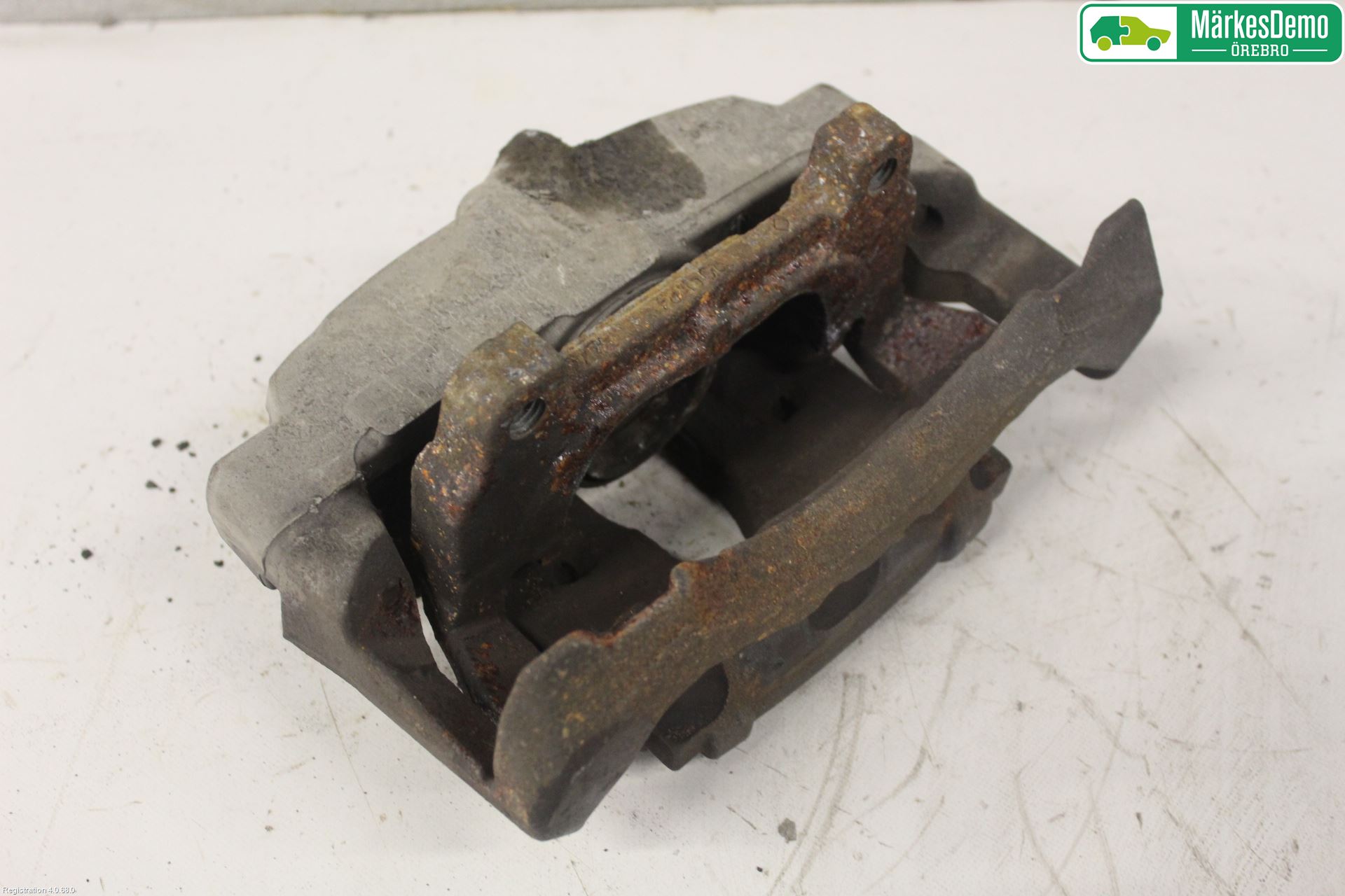 Volvo V70 08-13 Bromsok Fram Höger