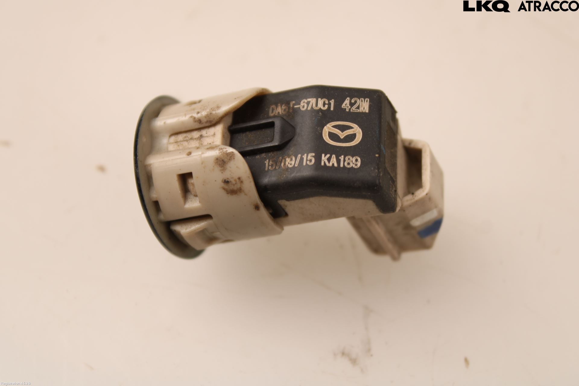 Mazda 2 (DJ) 15-22 Parkeringshjälp Backsensor