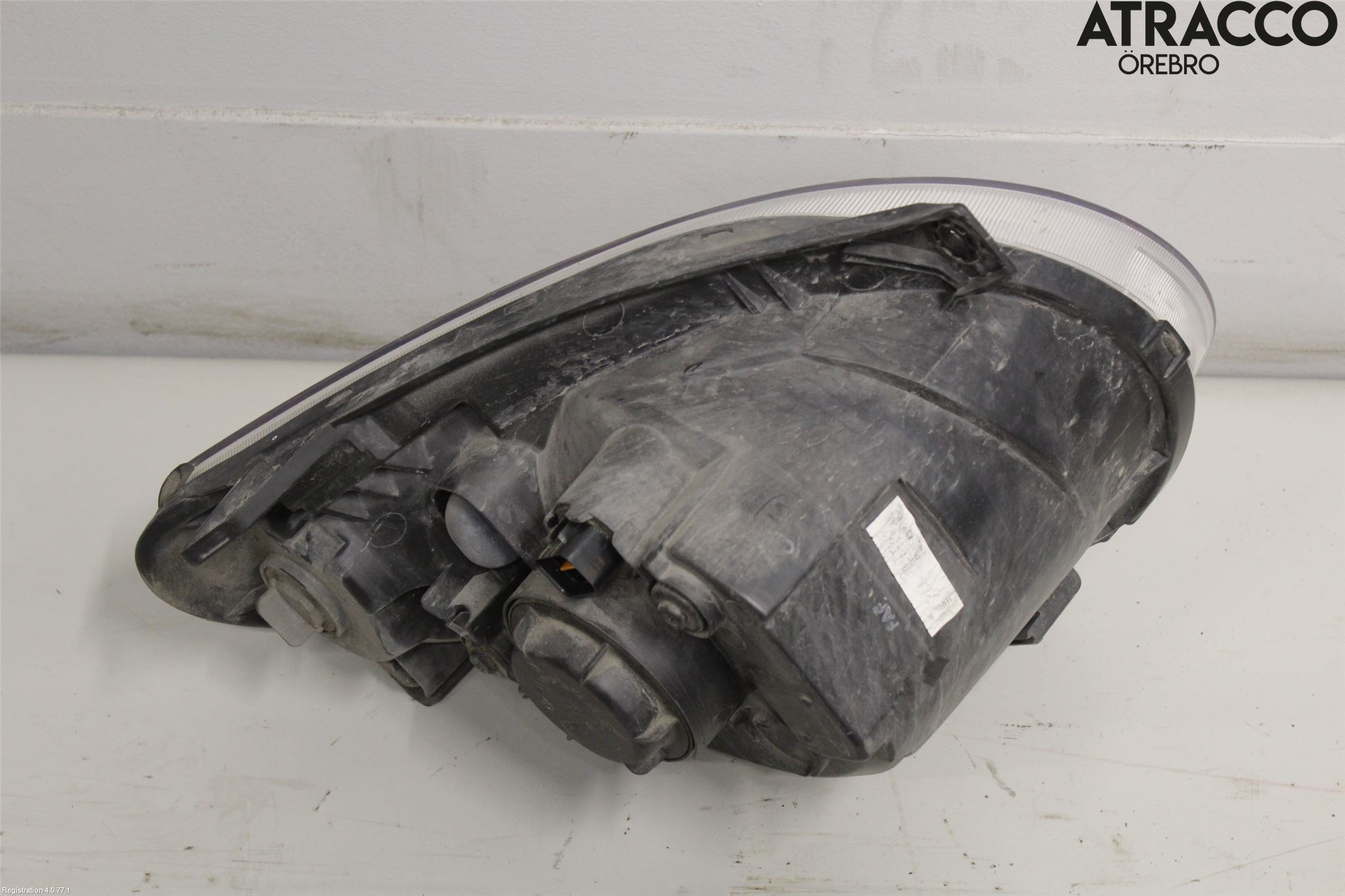 Kia PICANTO    04-11 Strålkastare Vänster