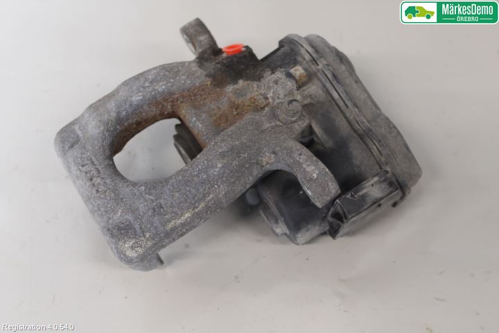 Nissan QASHQAI 14-17 Bromsok Bak Höger