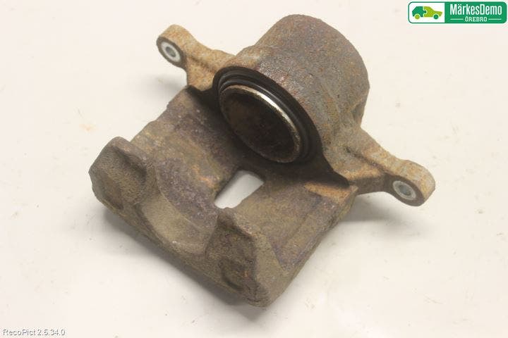 Kia CEED 12-18 Bromsok Fram Höger