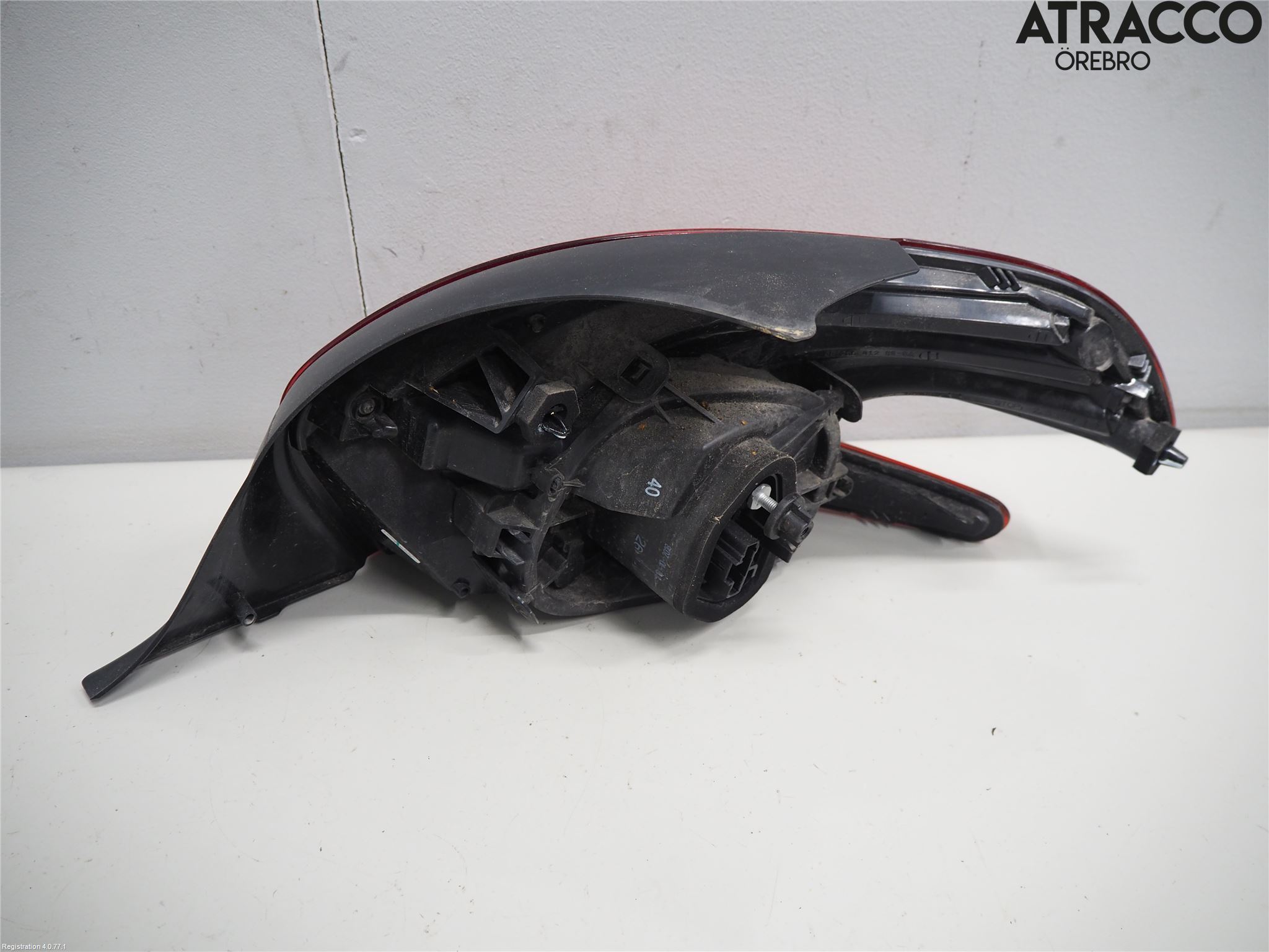 Peugeot PEUGOT 208 16-19 Bakljus Vänster