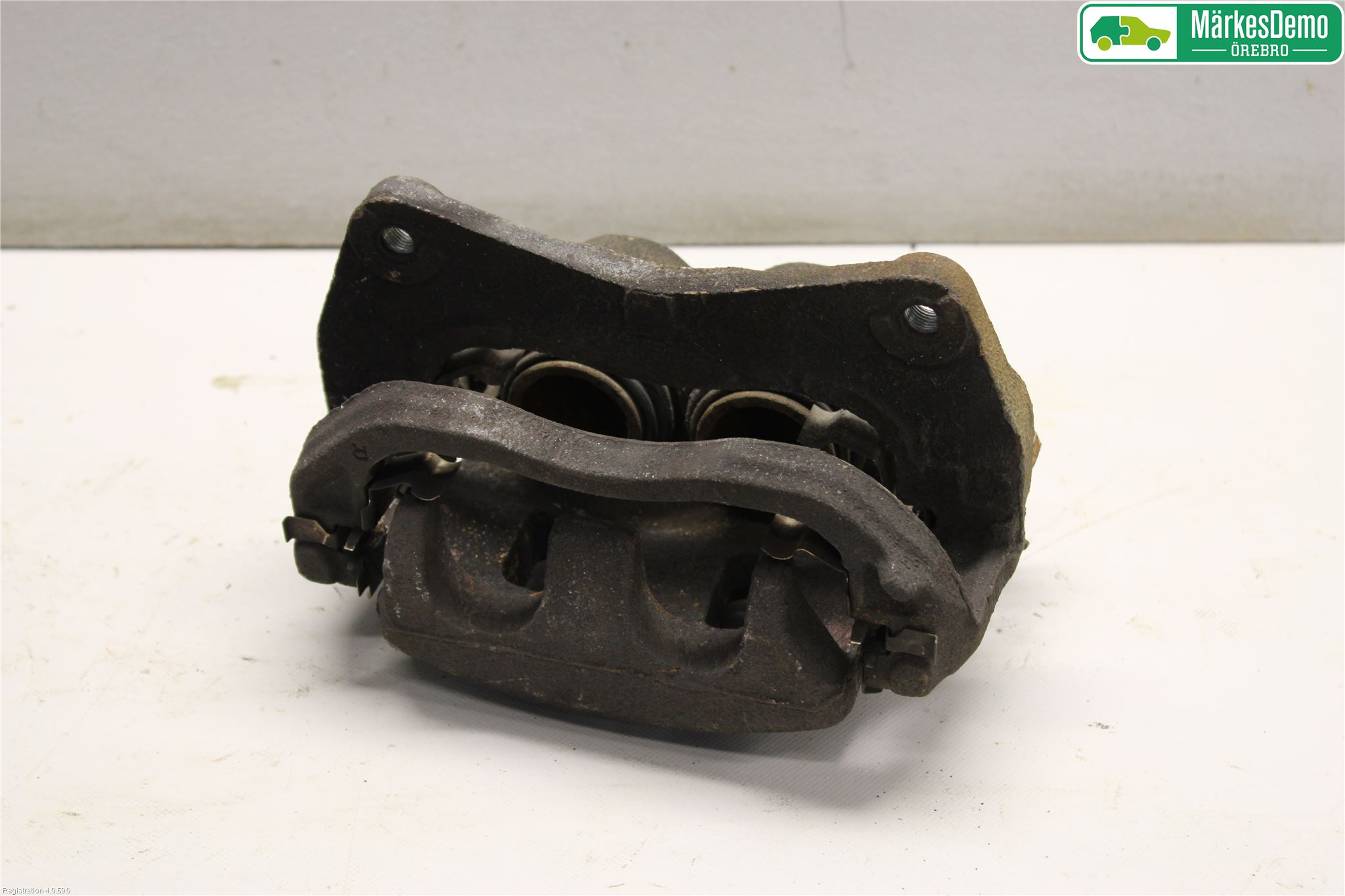 Subaru OUTBACK 15-20 Bromsok Fram Höger