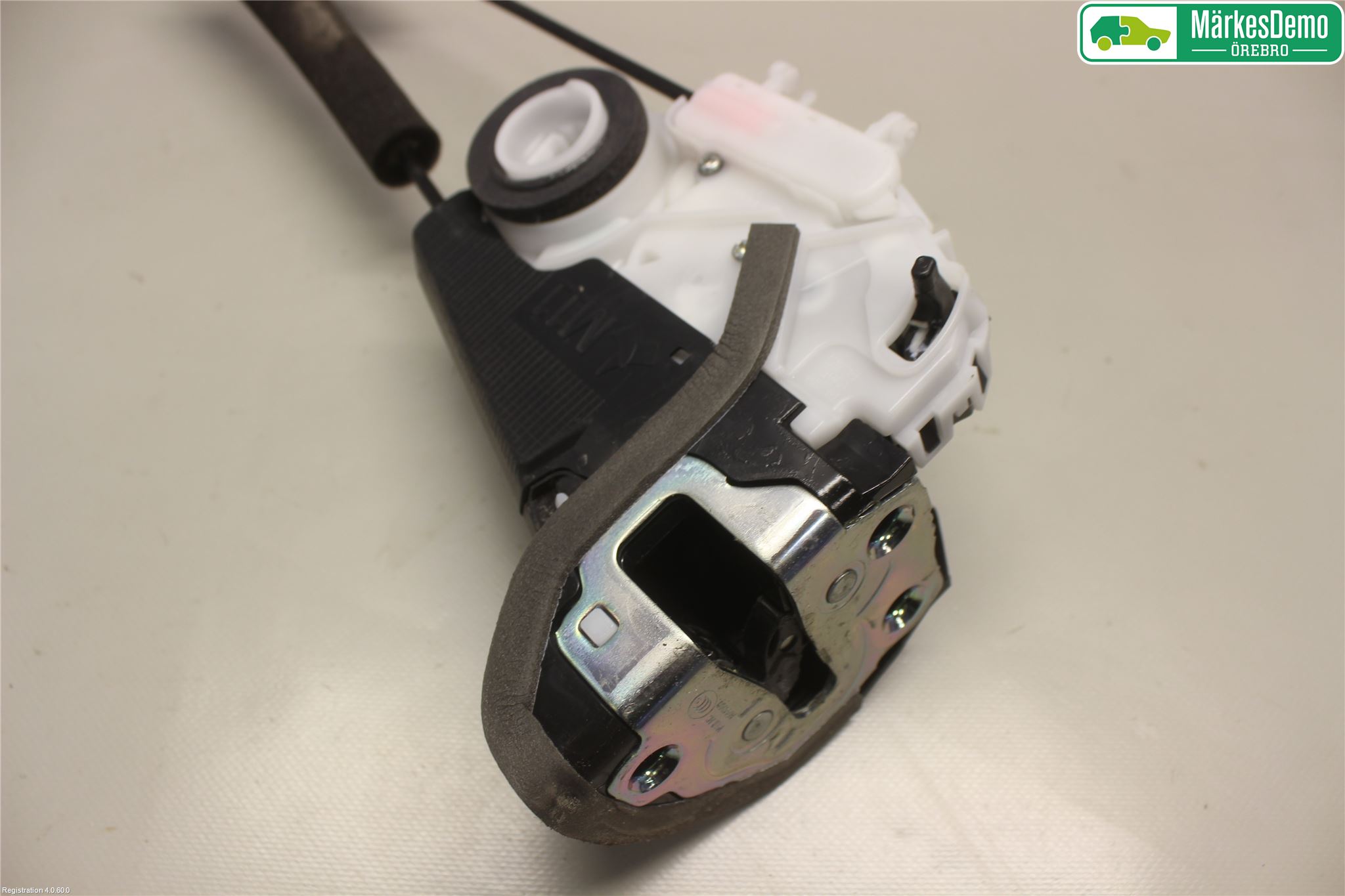 Subaru OUTBACK 15-20 Låskista-Dörrlås