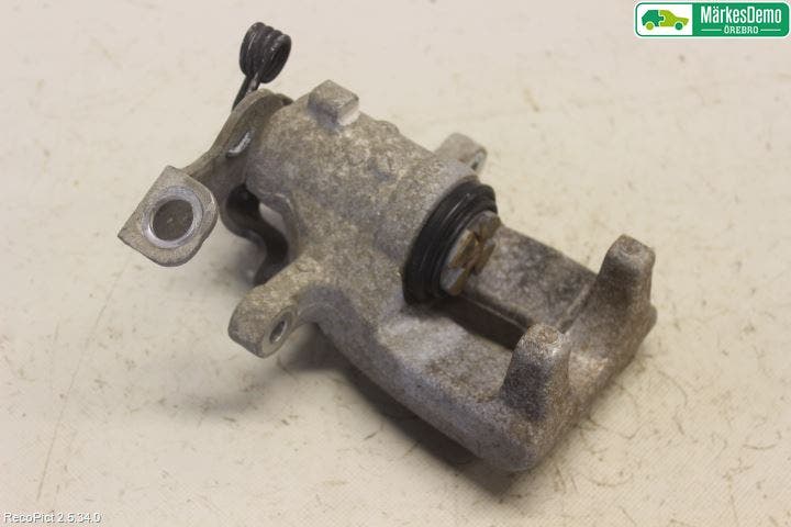 Kia CEED 12-18 Bromsok Bak Höger