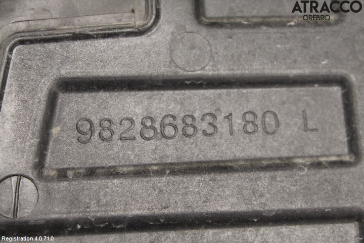Peugeot 5008 17-24 Deflektor Plåt-Plast Kylning