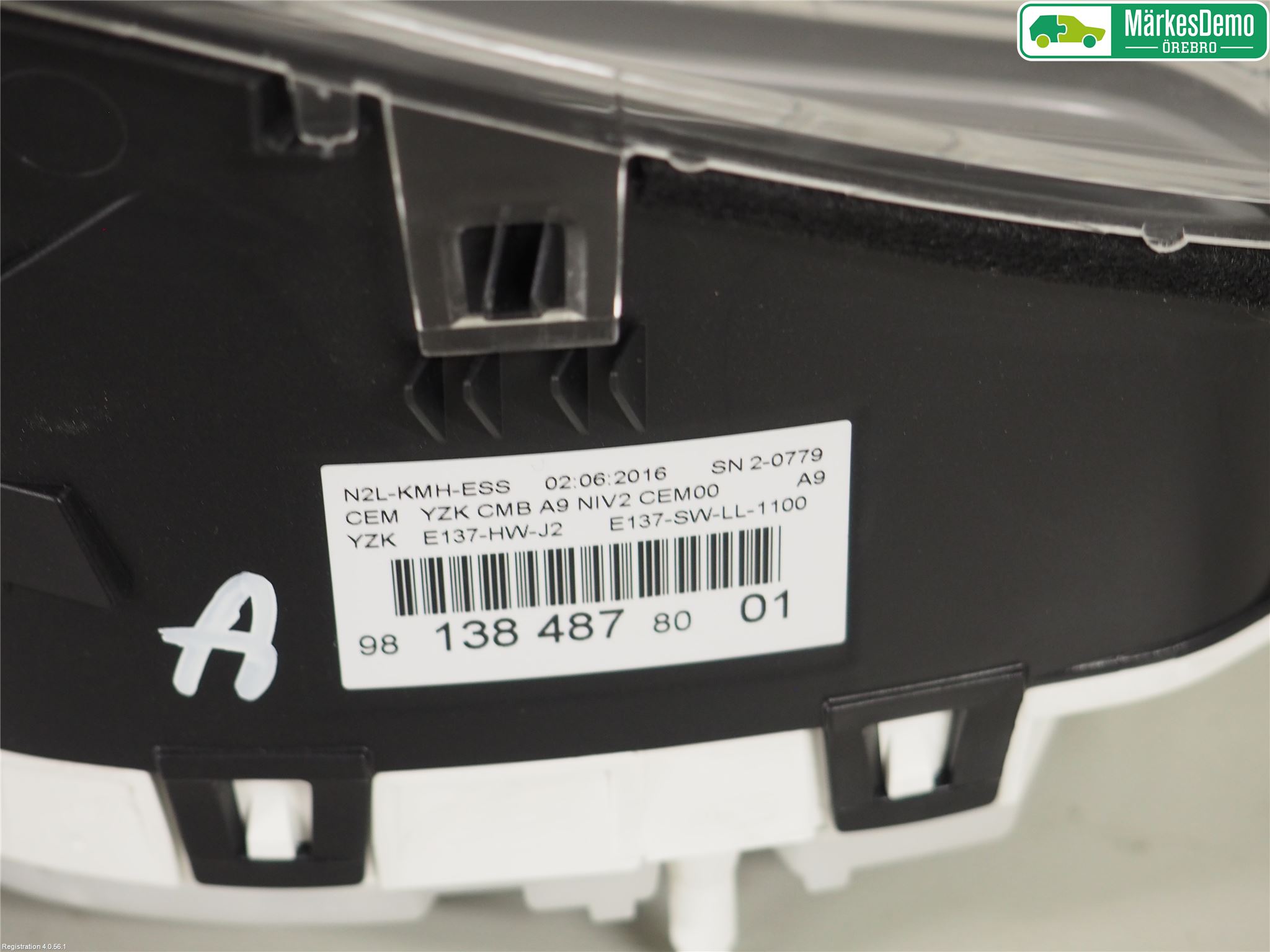 Peugeot 2008 13-20 Instrument Komb