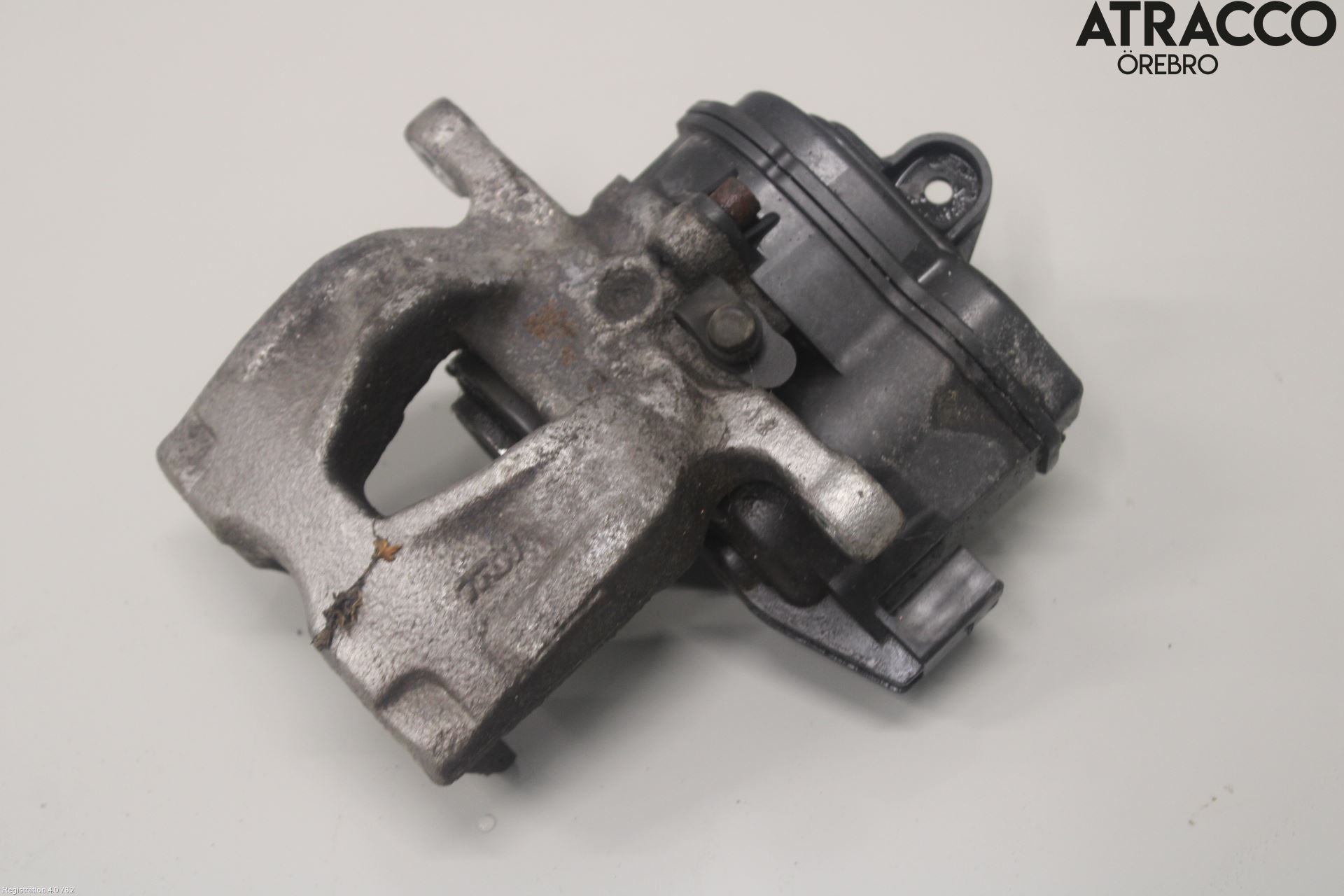 Audi A4/S4 B9 16-19 Bromsok Bak Vänster