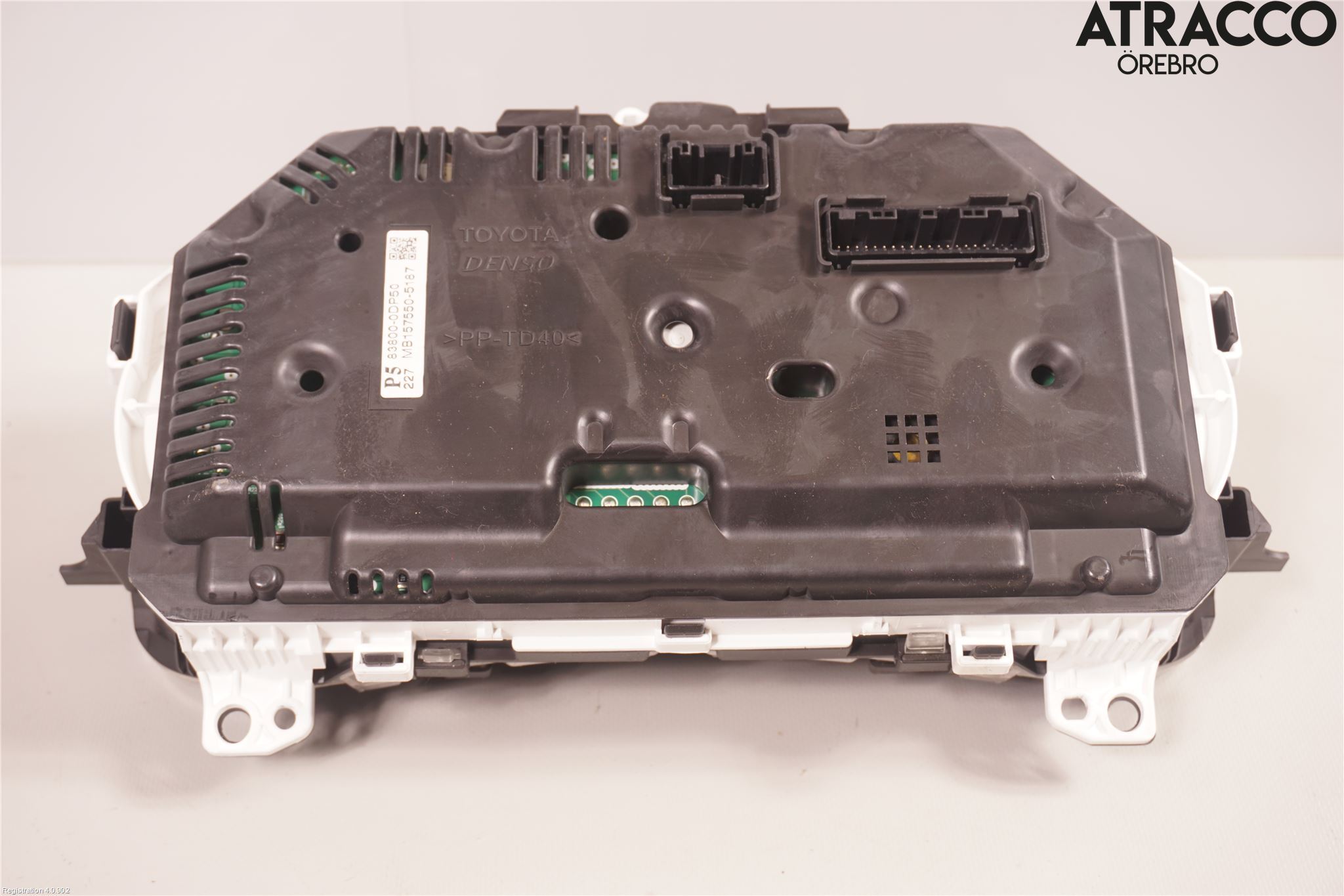 Toyota YARIS XP130 12-14 Instrument Komb