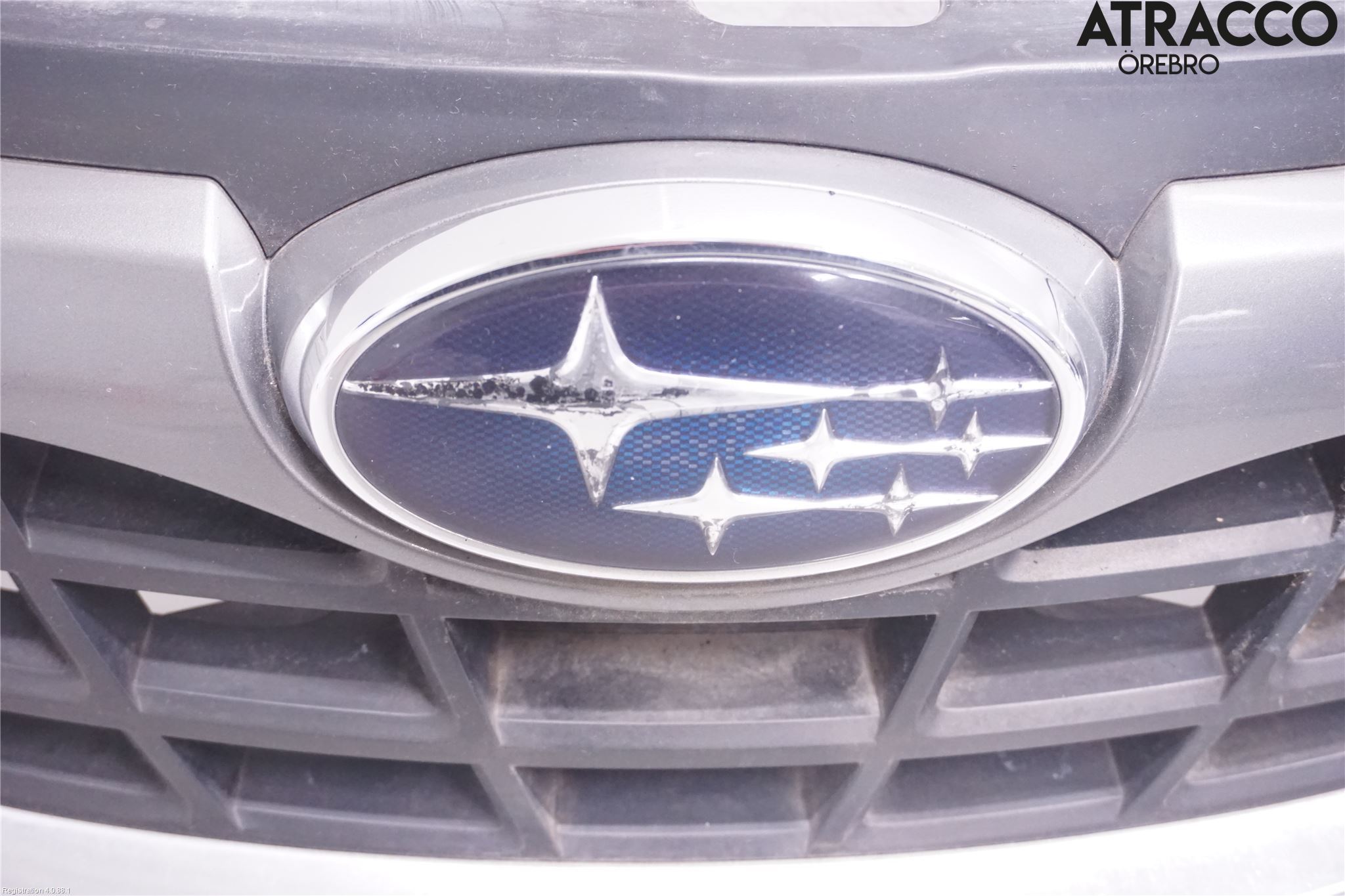 Subaru IMPREZA III 08-11 Grill Komp