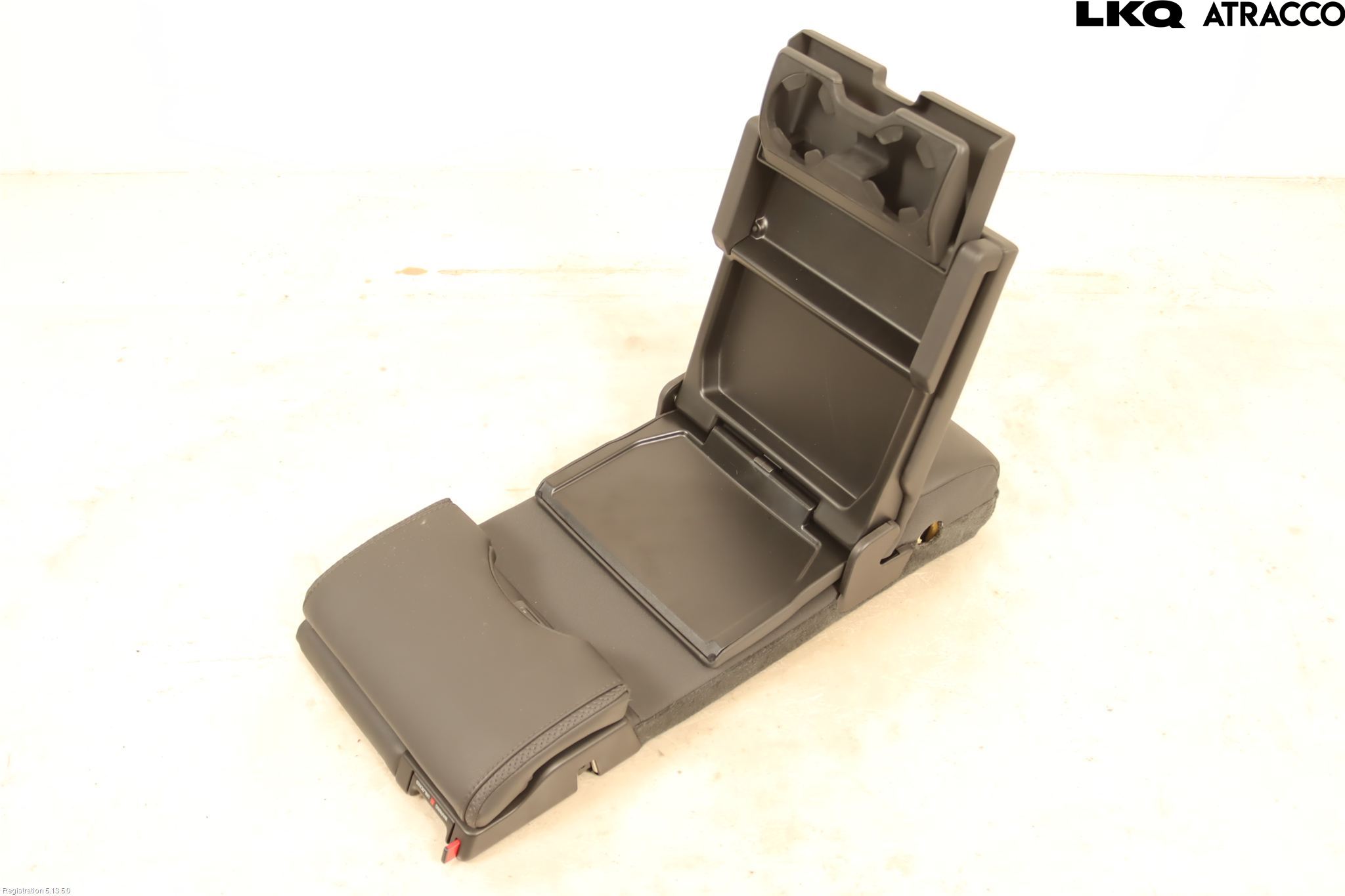 Volvo XC70 14-16 Inredning Armstöd
