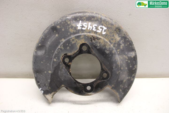 Kia CEED 12-18 Bromssköld Bak