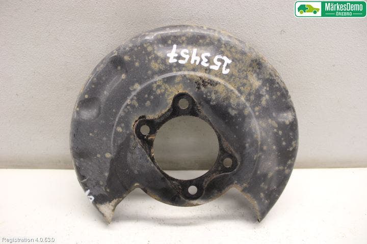 Kia CEED 12-18 Bromssköld Bak