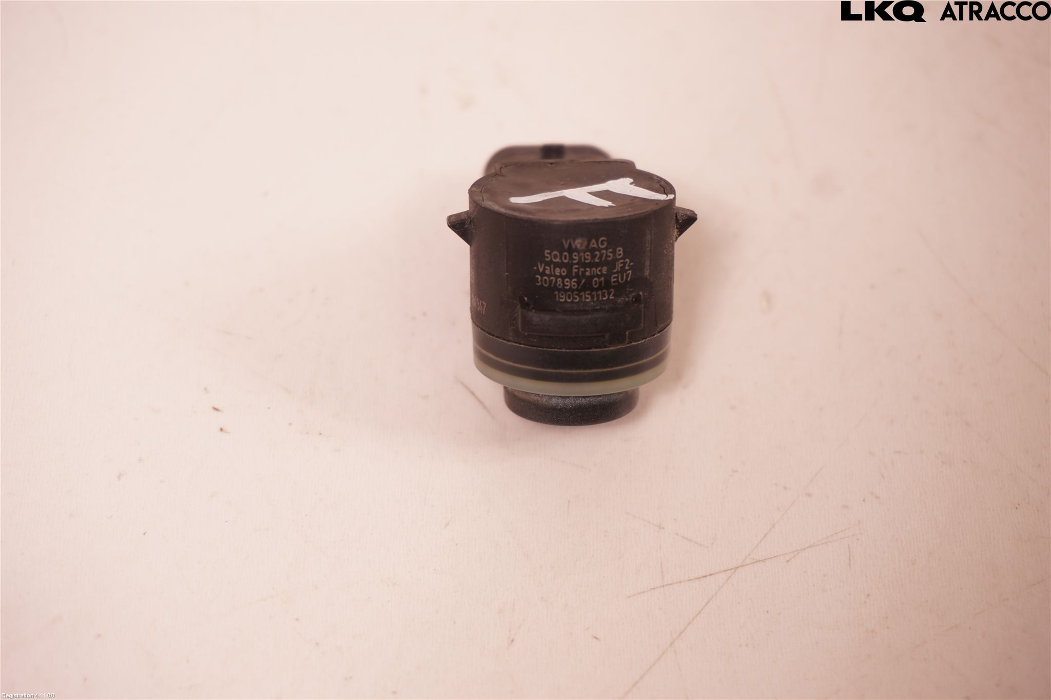 Volkswagen VW PASSAT 15-19 Parkeringshjälp Frontsensor
