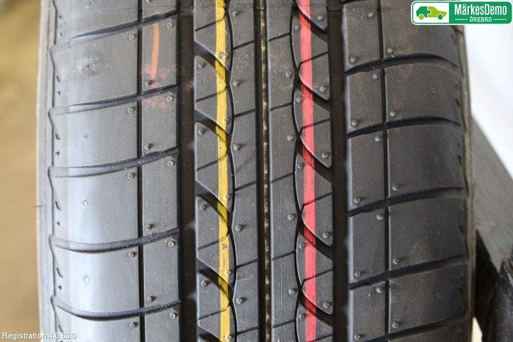 Subaru FORESTER SJ 13-18 Sommardäck Med Fälg