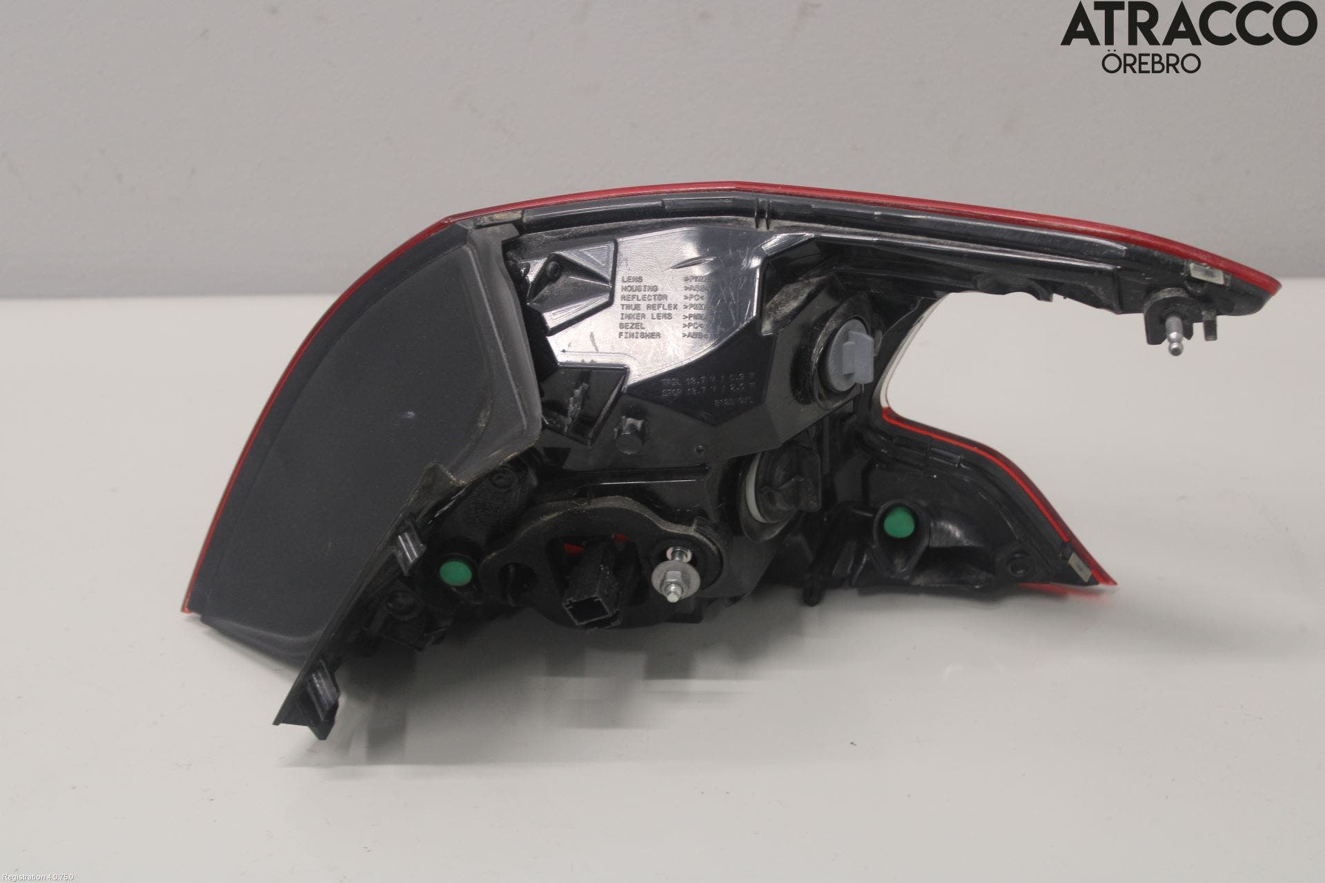 Peugeot 308 14-21 Bakljus Vänster