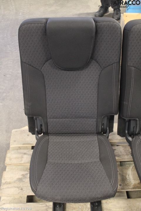 Kia CARENS III 13-19 Inredning Extrasäte