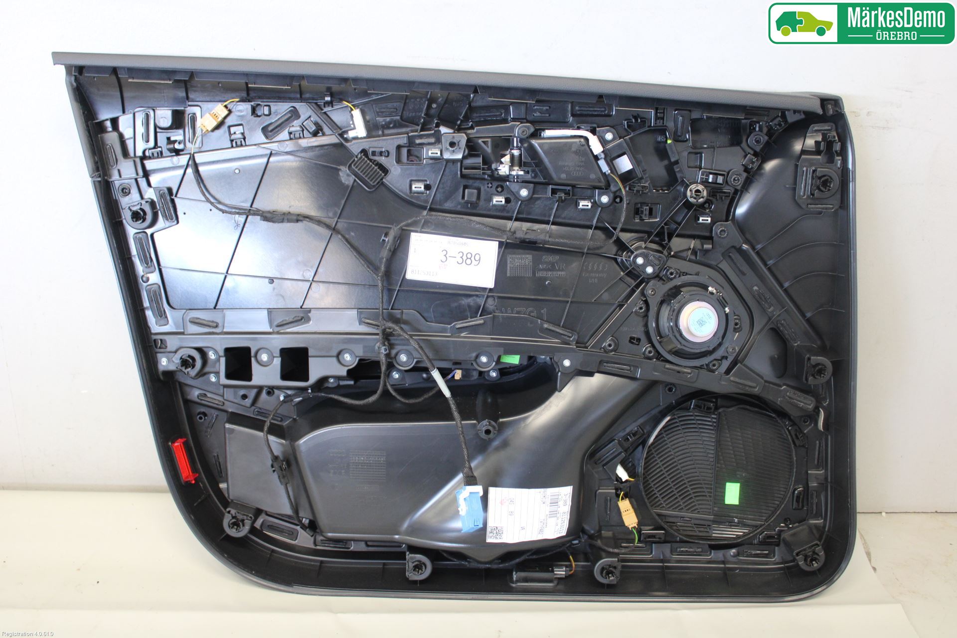 Audi A4/S4 B9 16-19 Dörrklädsel Hö