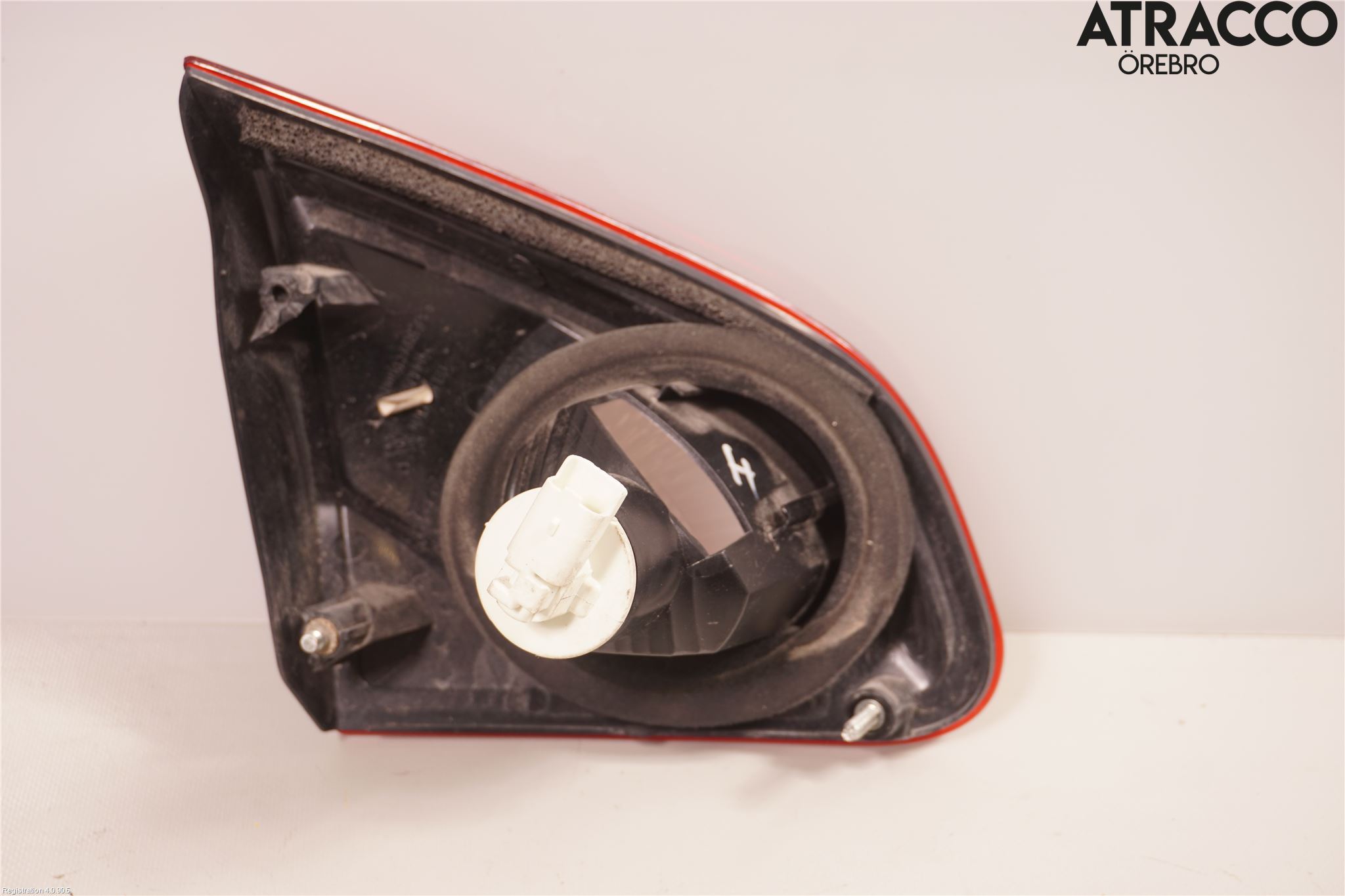 Nissan QASHQAI 10-14 Bakljus Lucka Hö