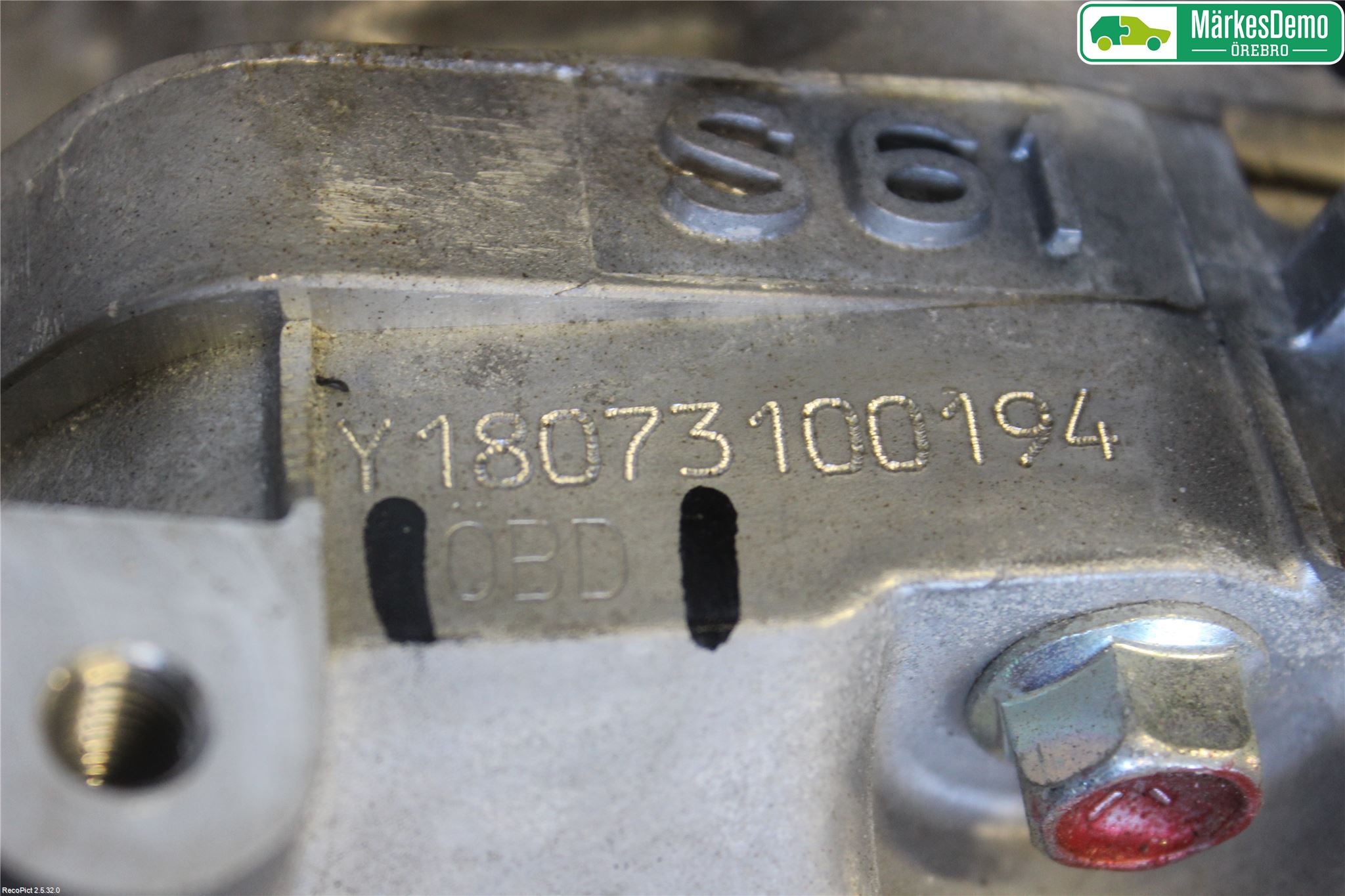 Mitsubishi OUTLANDER 13-21 Växellåda Automat